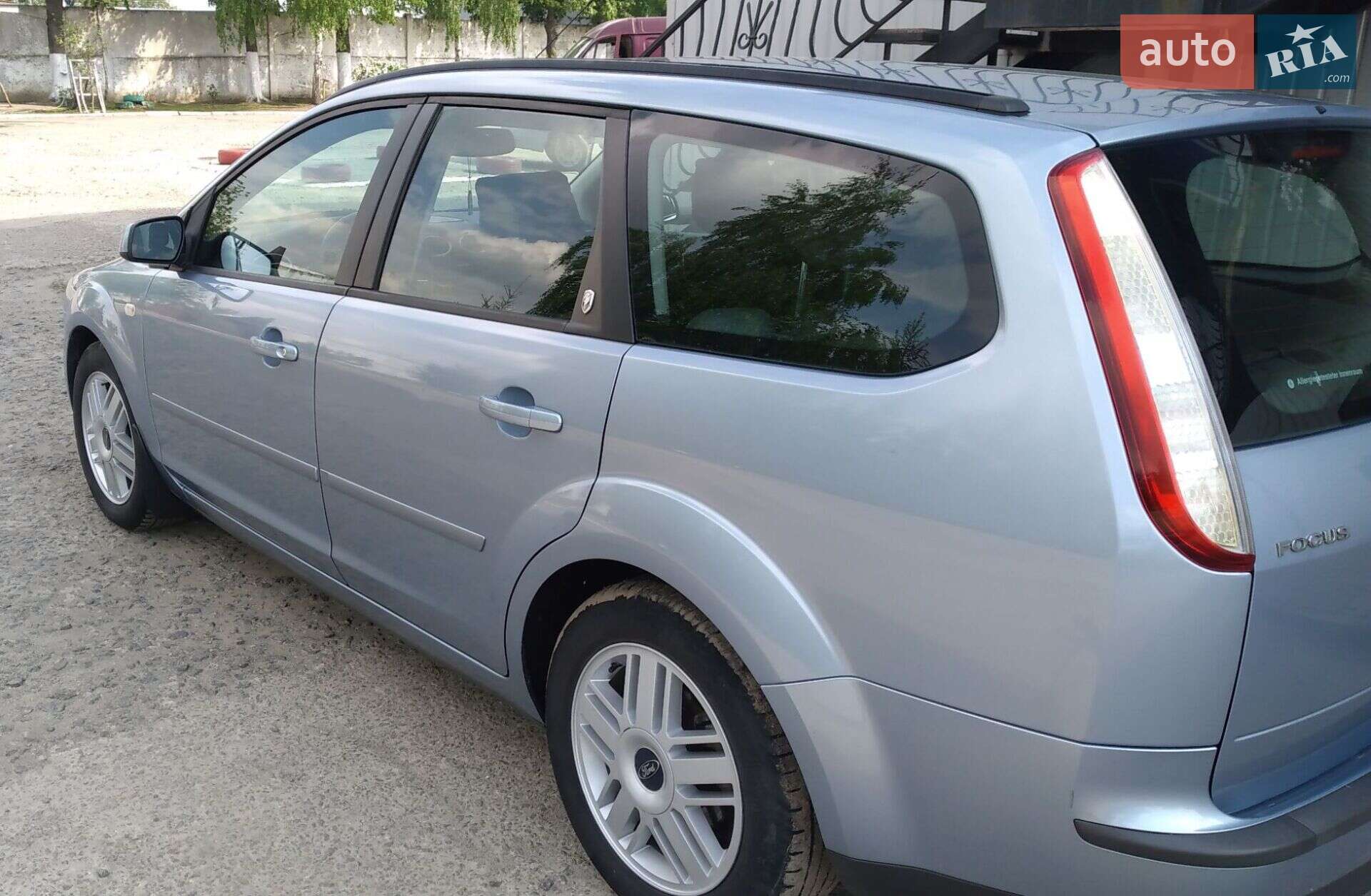 Ford Focus 2006 VIN WF0WXXGCDW6J55520 фото оголошення 3 з 8