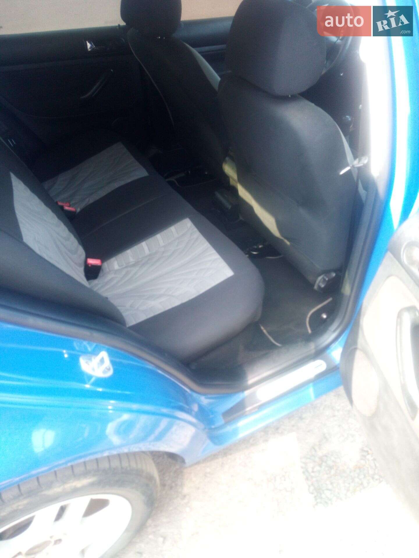 Volkswagen Golf 2001 VIN WVWZZZ1JZ2W116652 фото оголошення 4 з 6