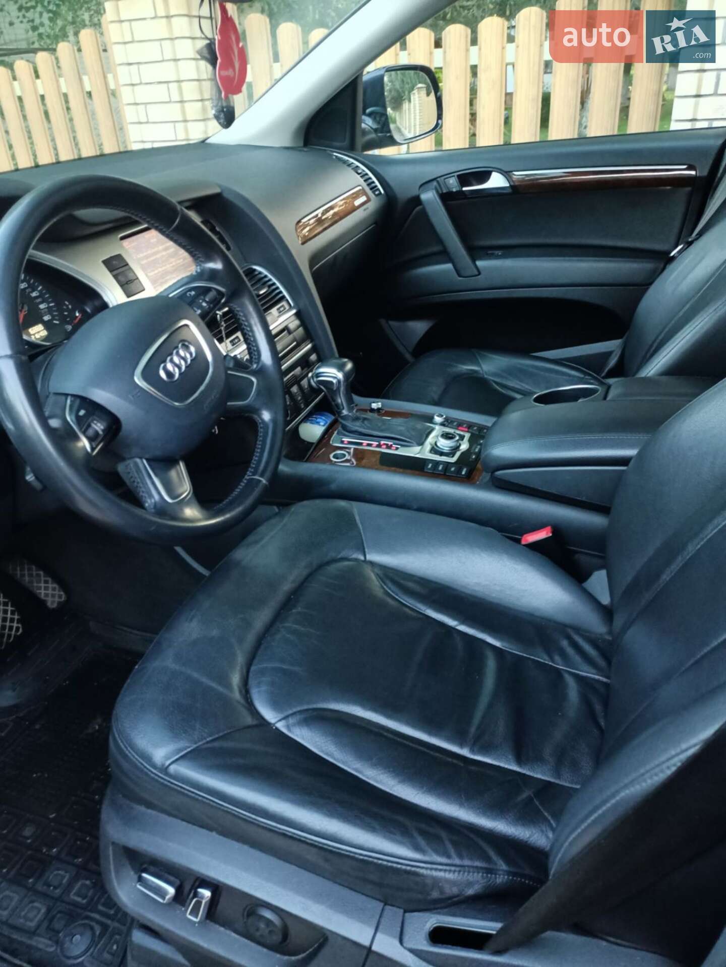 Audi Q7 2012 VIN WA1LGAFE1CD001201 фото оголошення 10 з 10