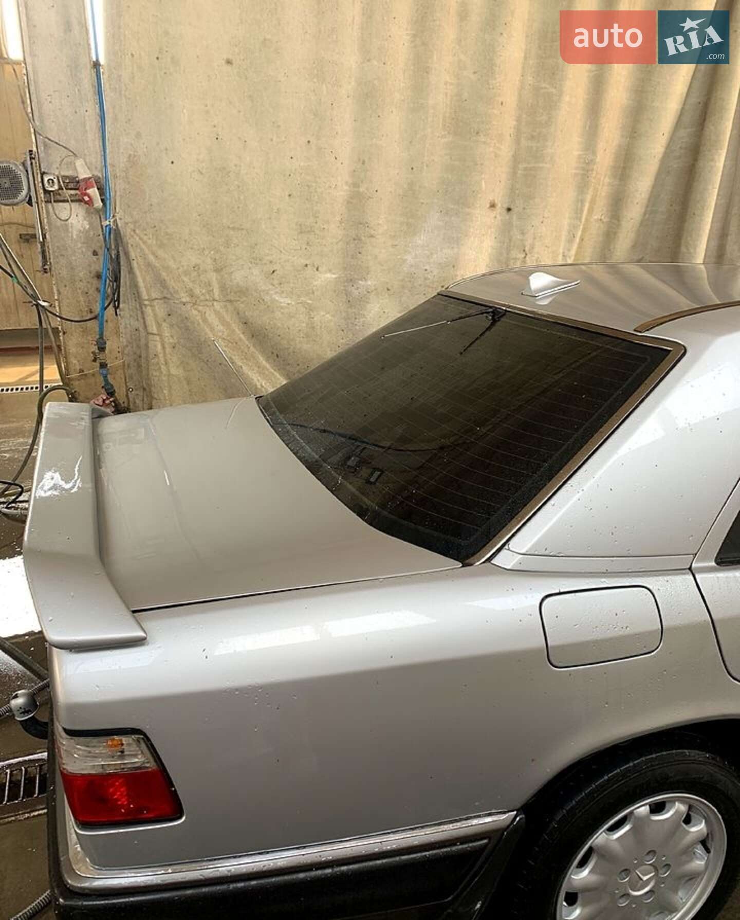 Mercedes-Benz E-Class 1995 VIN WDB1241311C023351 фото оголошення 21 з 22