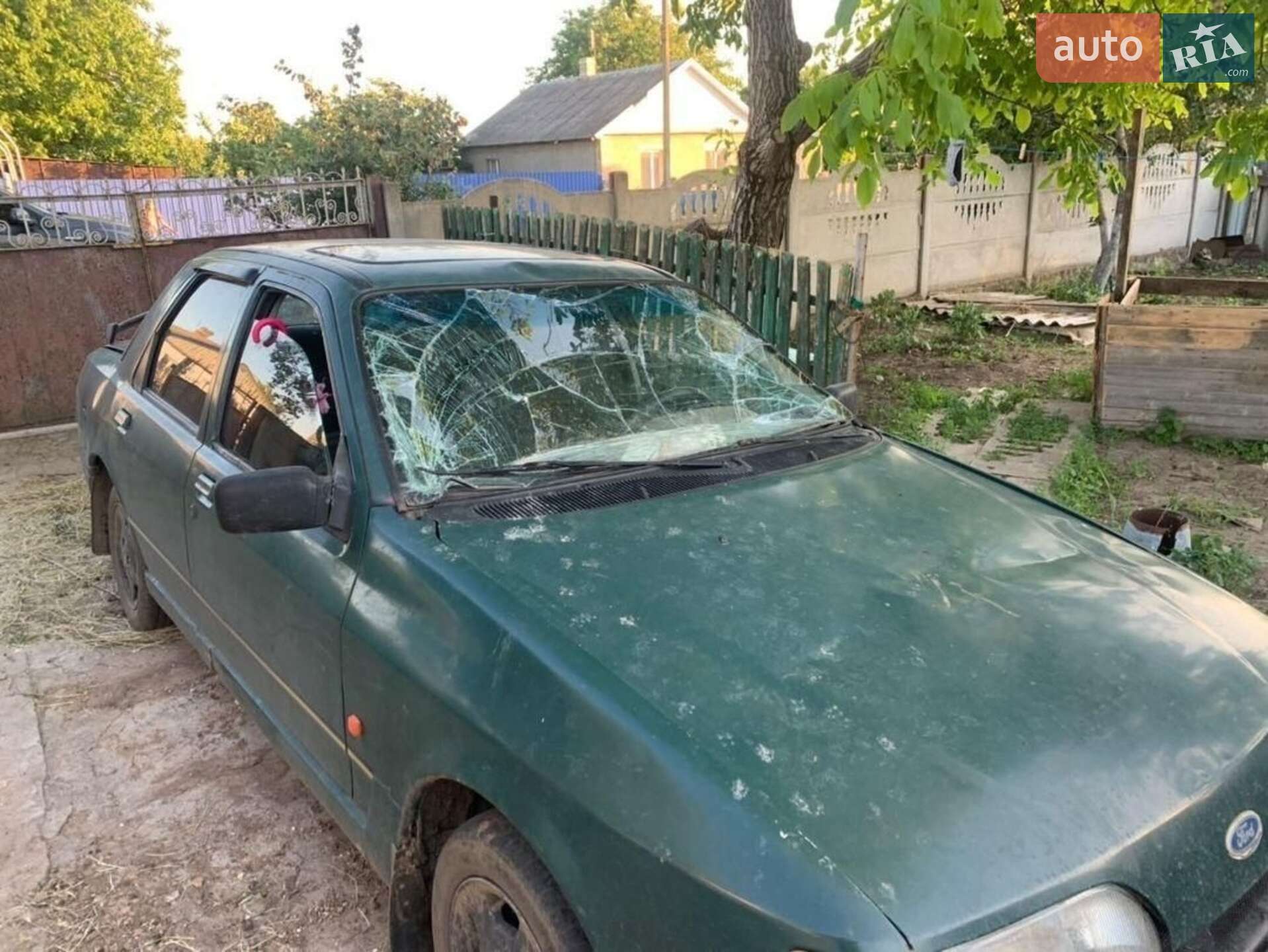 Ford Sierra 1992 VIN WF0FXXGBBFNA95150 фото оголошення 3 з 4