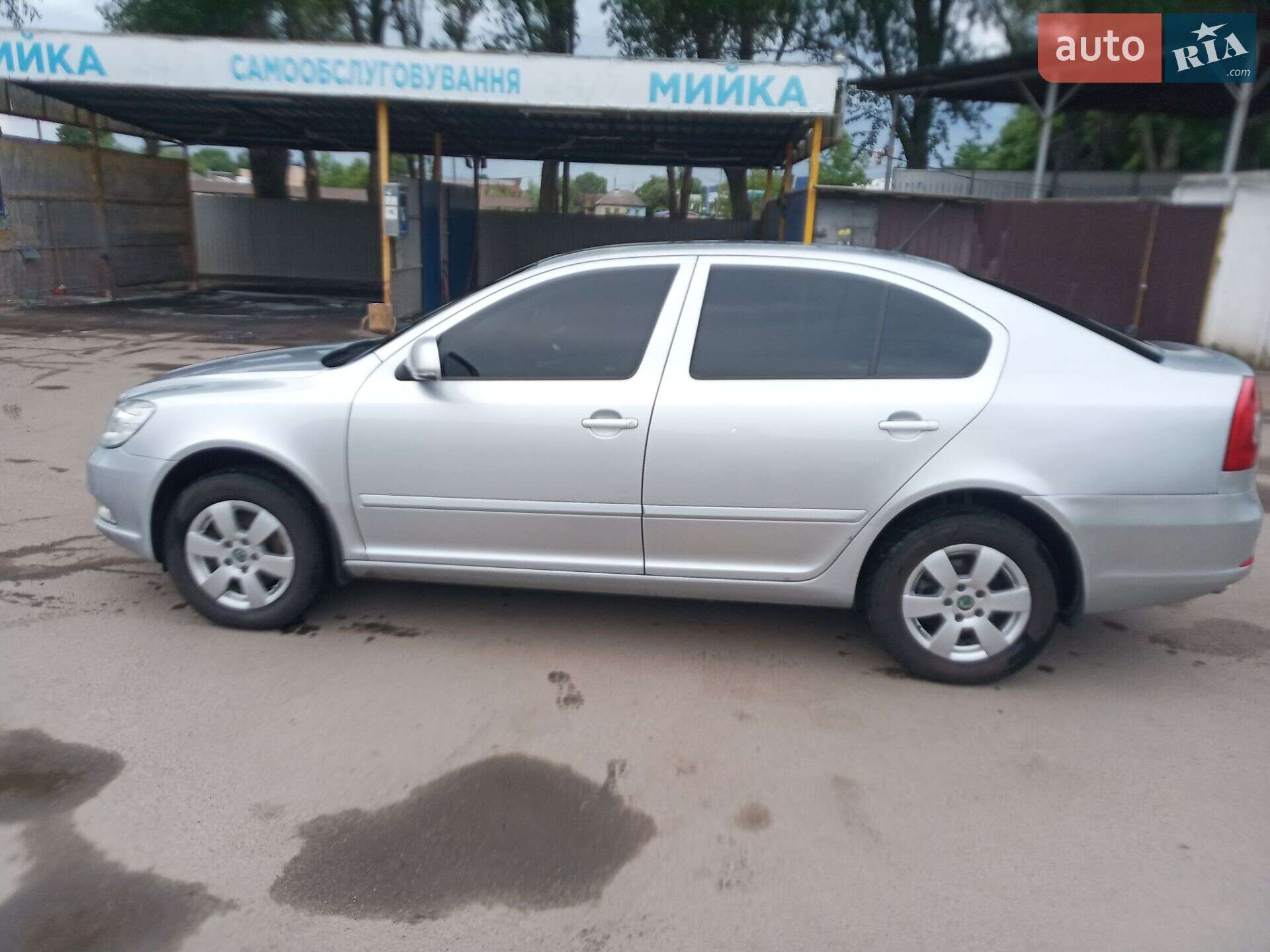 Skoda Octavia 2011 VIN Y6UBK41Z8CB153371 фото оголошення 2 з 14