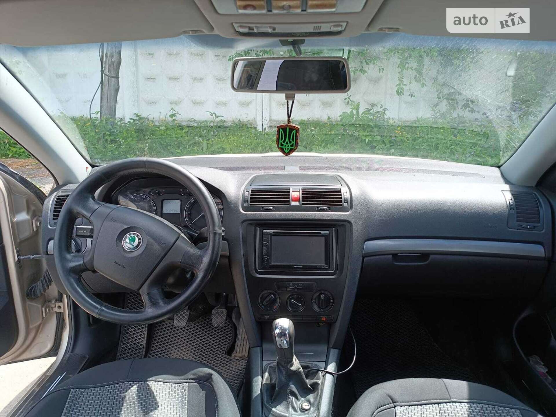 Skoda Octavia 2006 VIN TMBBA41Z16B071151 фото оголошення 8 з 9