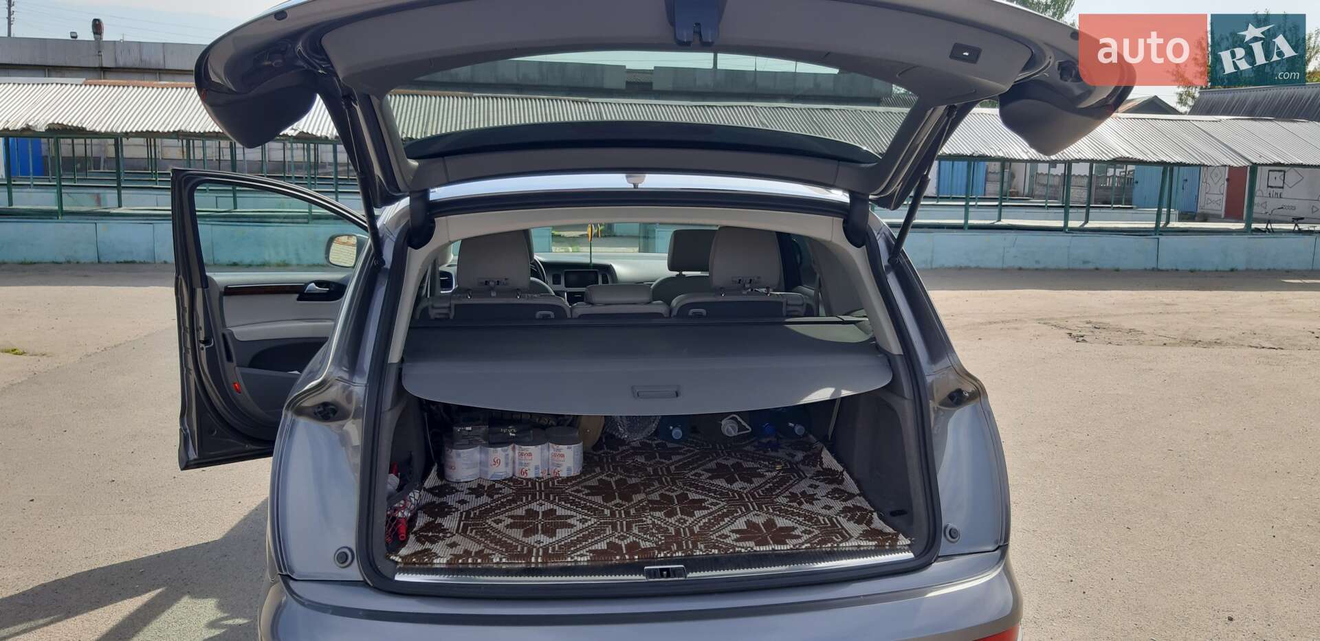 Audi Q7 2011 VIN WA1LGAFE9CD003200 фото оголошення 5 з 26