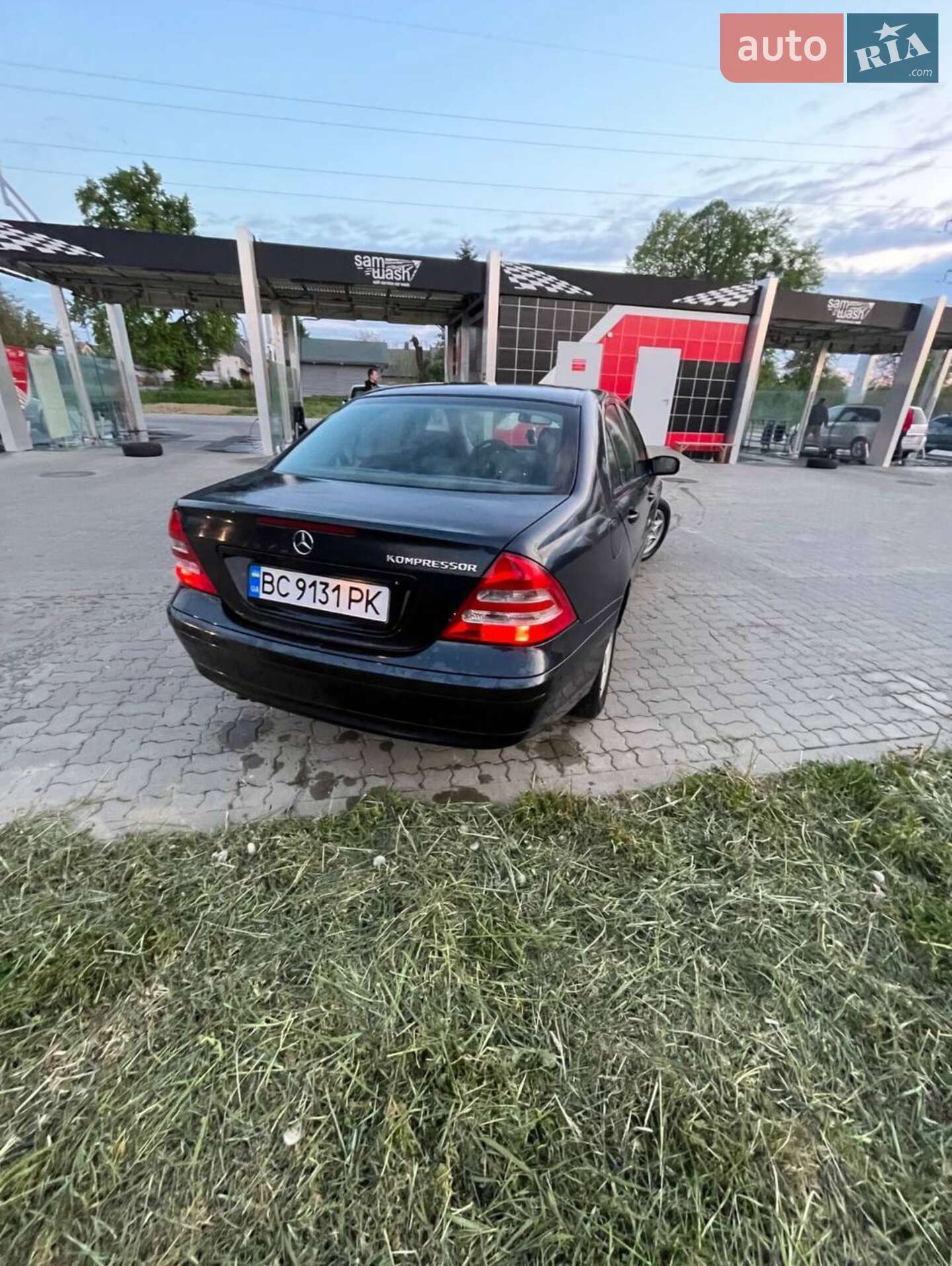 Mercedes-Benz C-Class 2003 VIN WDB2030421F486044 фото оголошення 2 з 6