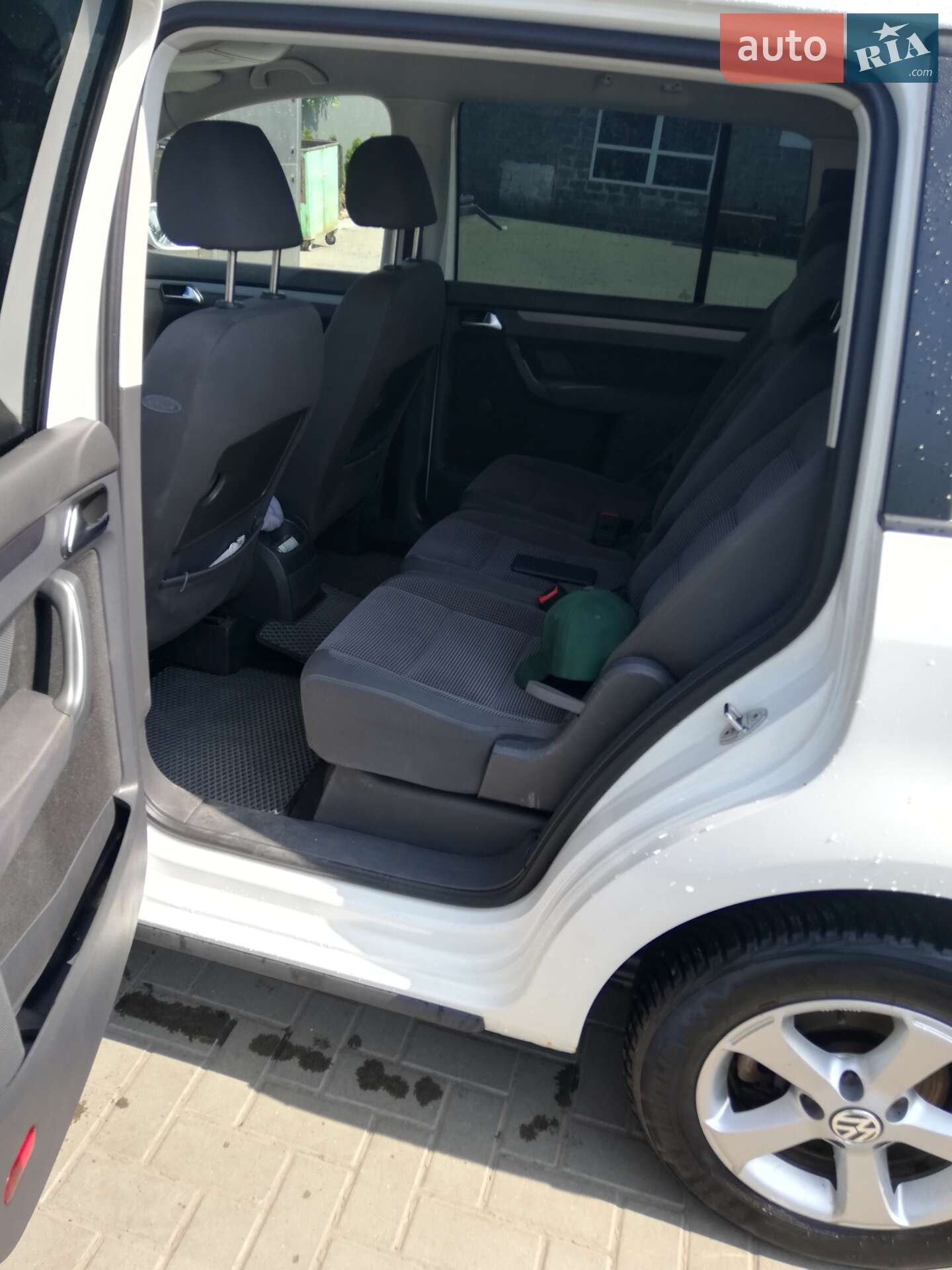 Volkswagen Touran 2007 VIN WVGZZZ1TZ7W047981 фото оголошення 2 з 20