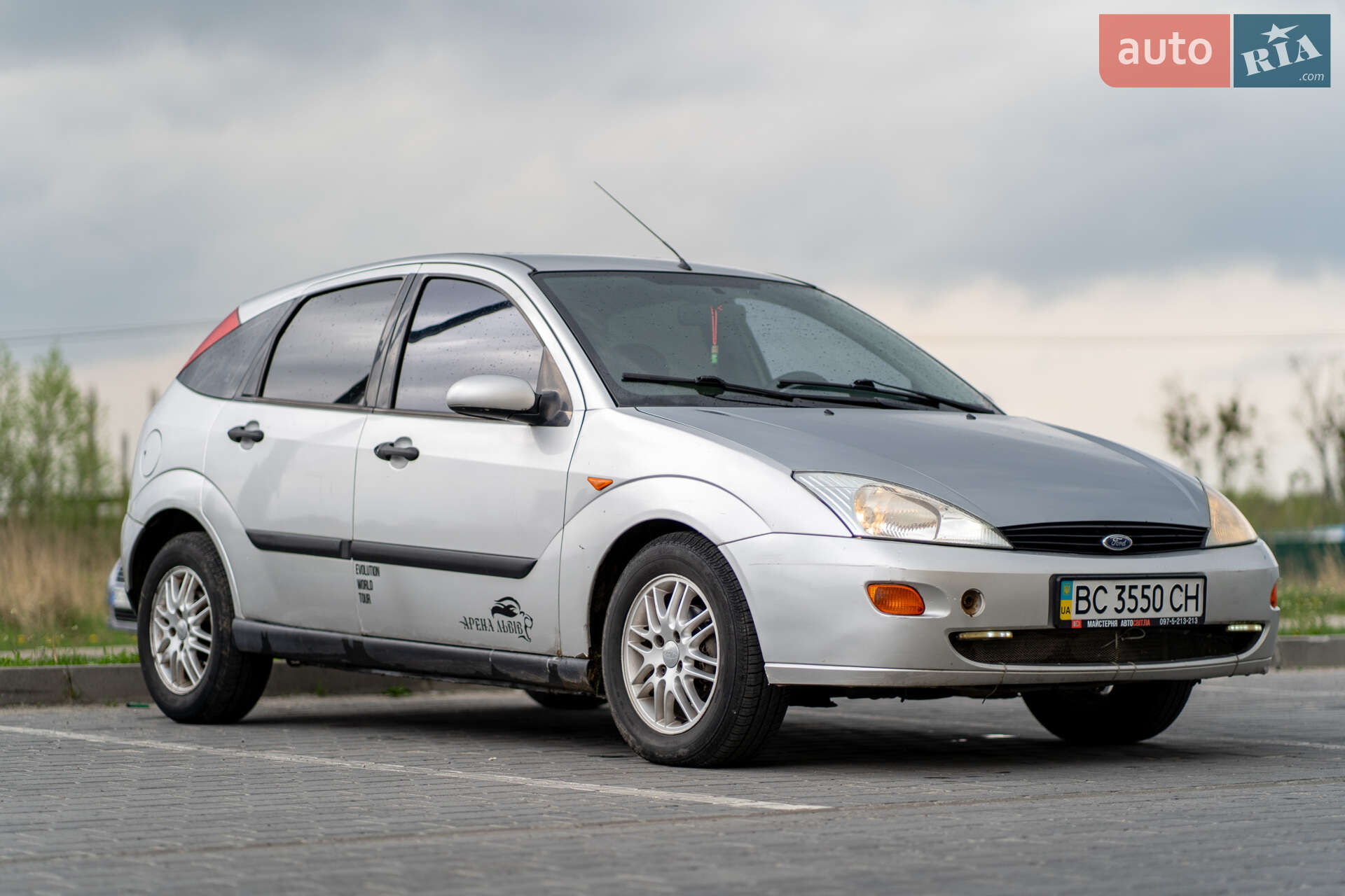 Ford Focus 2001 VIN WF0AXXWPDA1C23642 фото оголошення 3 з 18