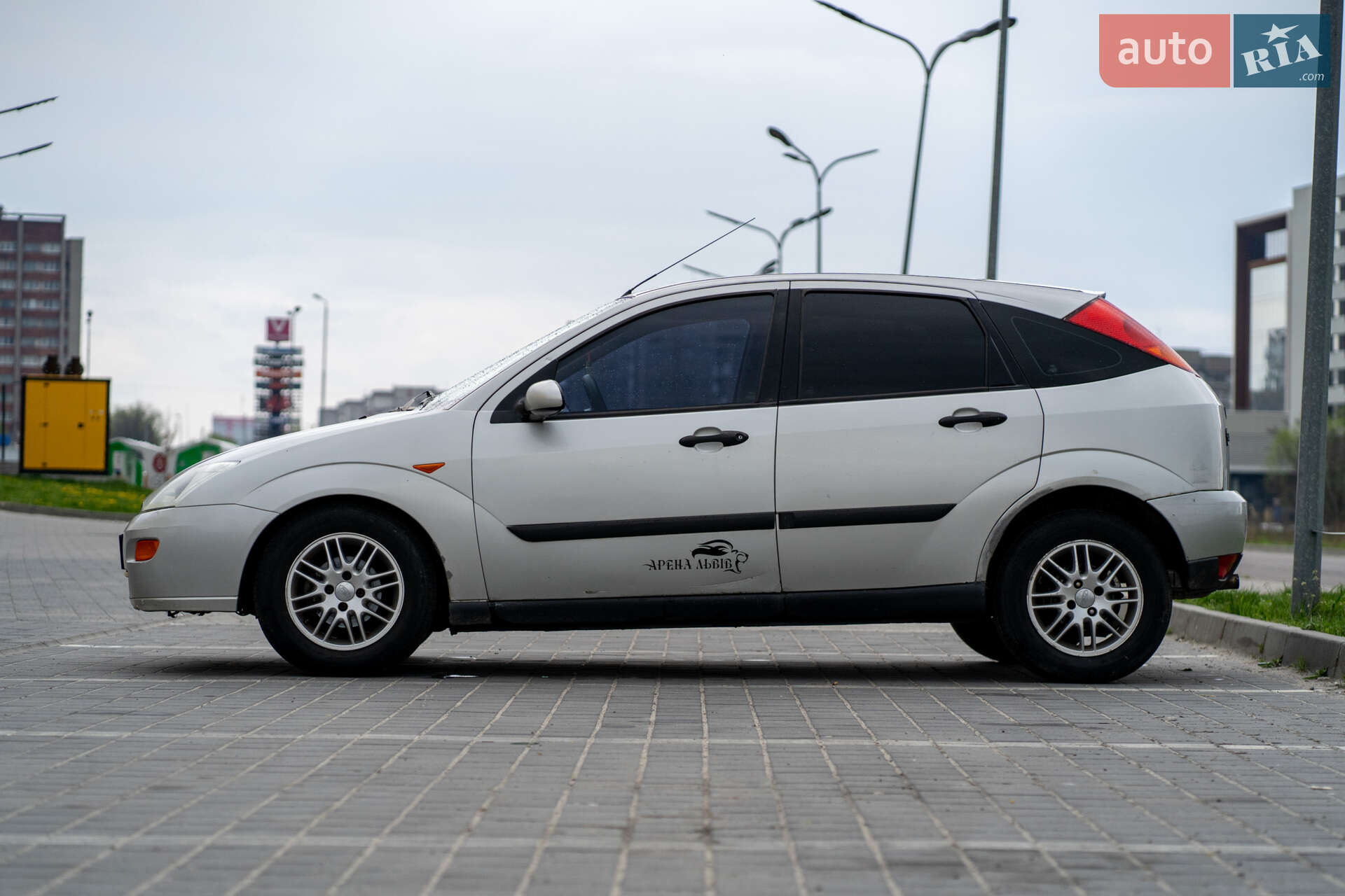Ford Focus 2001 VIN WF0AXXWPDA1C23642 фото оголошення 8 з 18