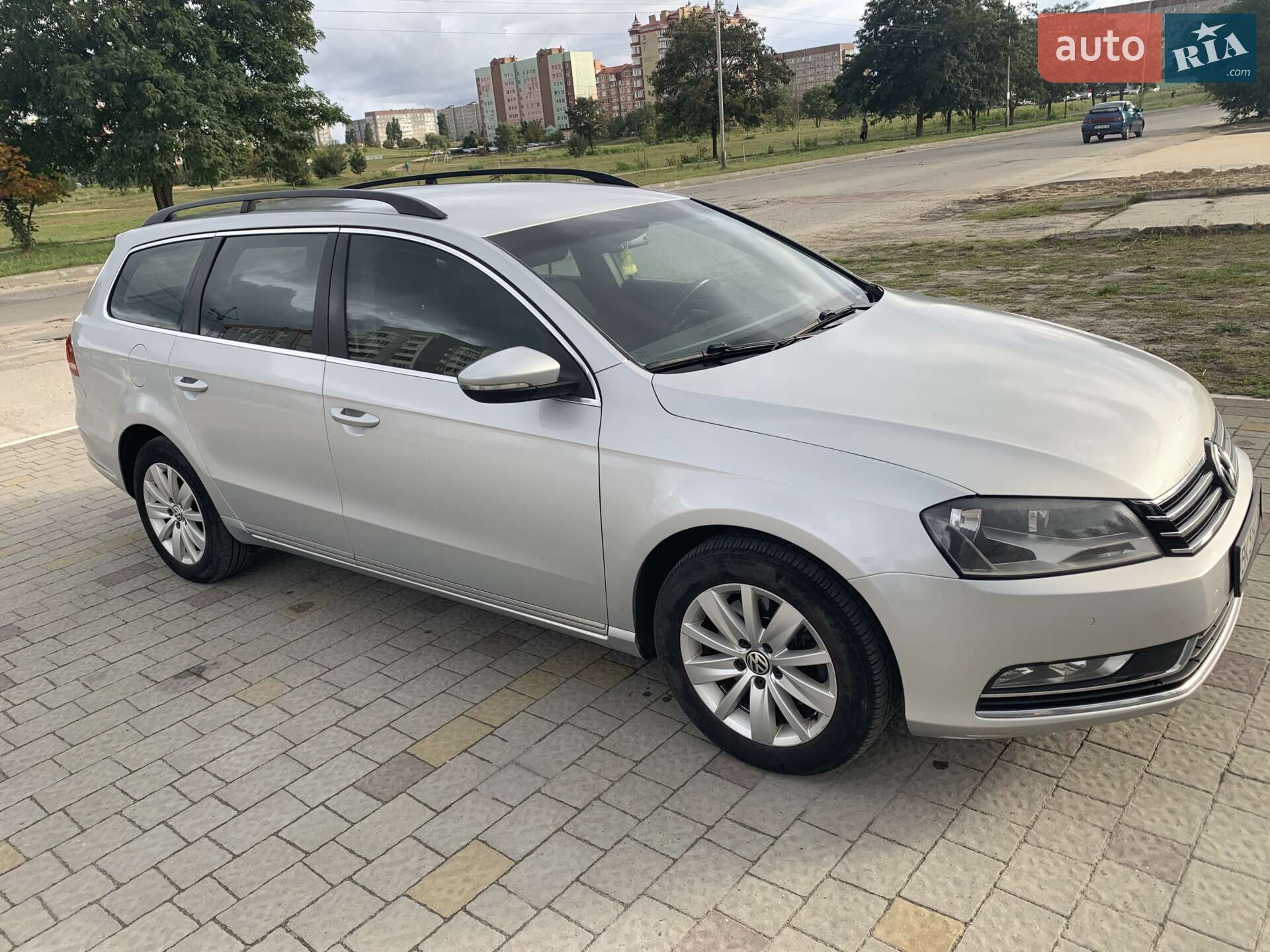 Volkswagen Passat 2012 VIN WVWZZZ3CZDE013403 фото оголошення 2 з 9