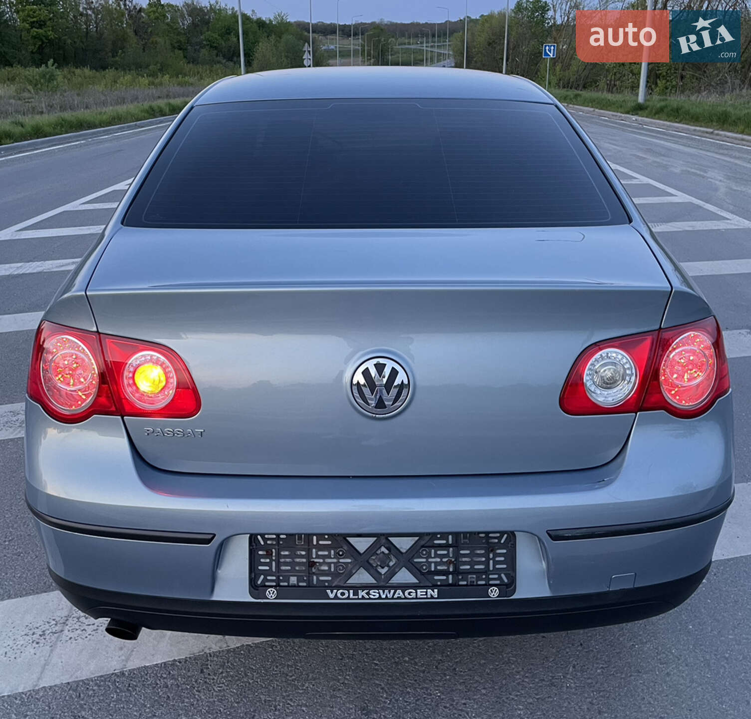 Volkswagen Passat 2008 VIN WVWZZZ3CZ9E080565 фото оголошення 12 з 26