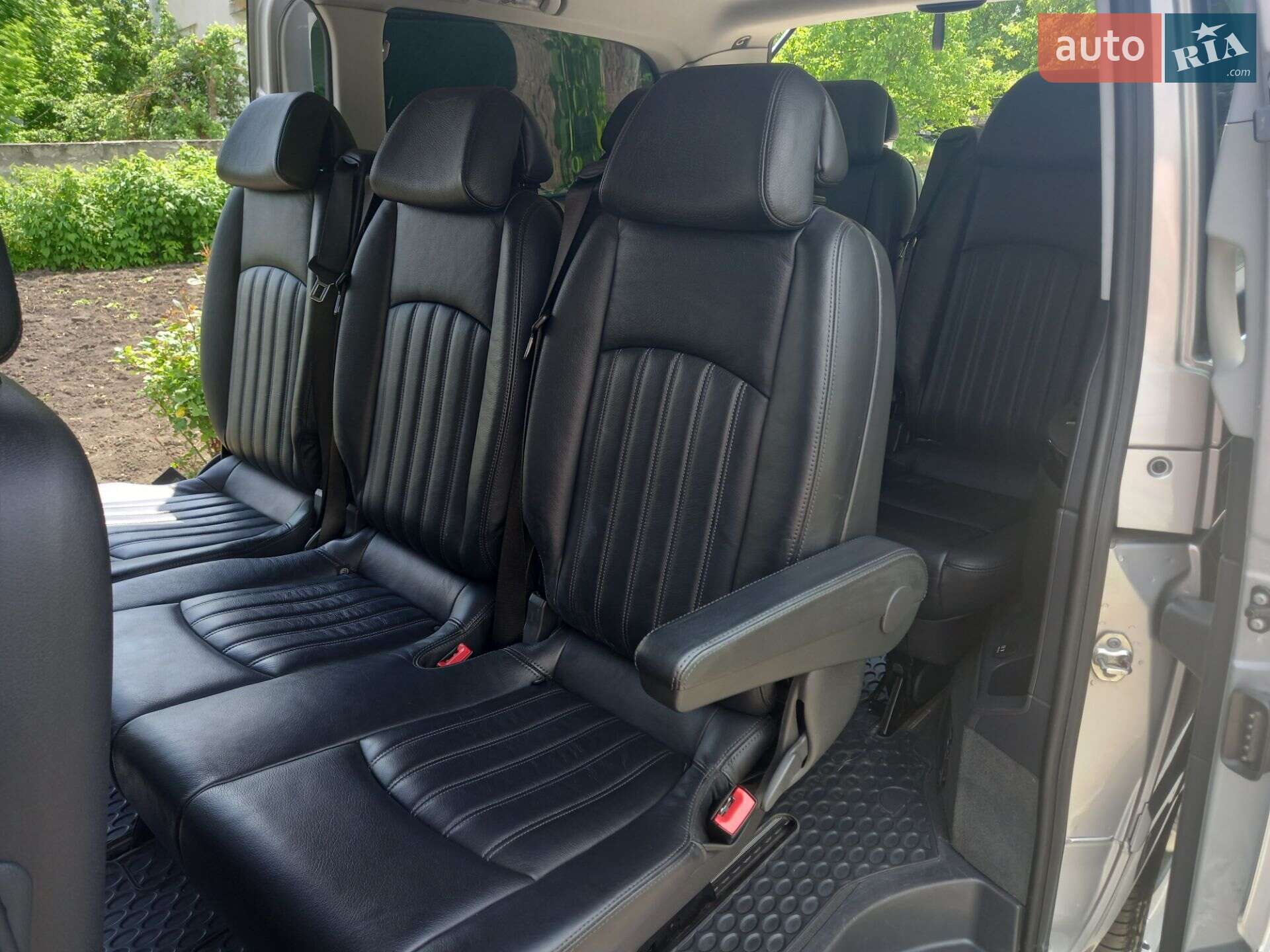 Mercedes-Benz Viano 2012 VIN WDF63960313779442 фото оголошення 8 з 20