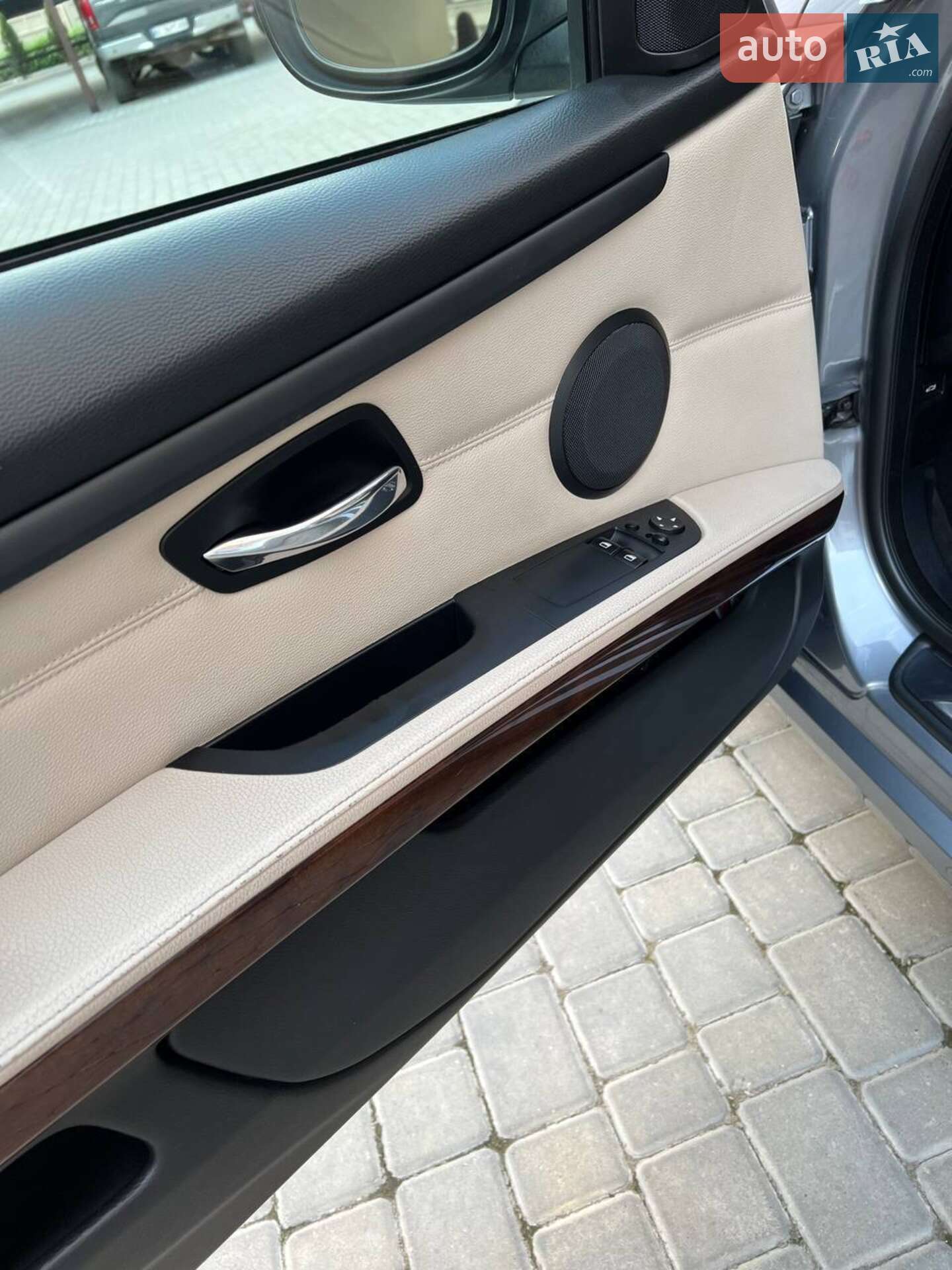 BMW 3 Series 2011 VIN WBAKF5C56BE655245 фото оголошення 11 з 21