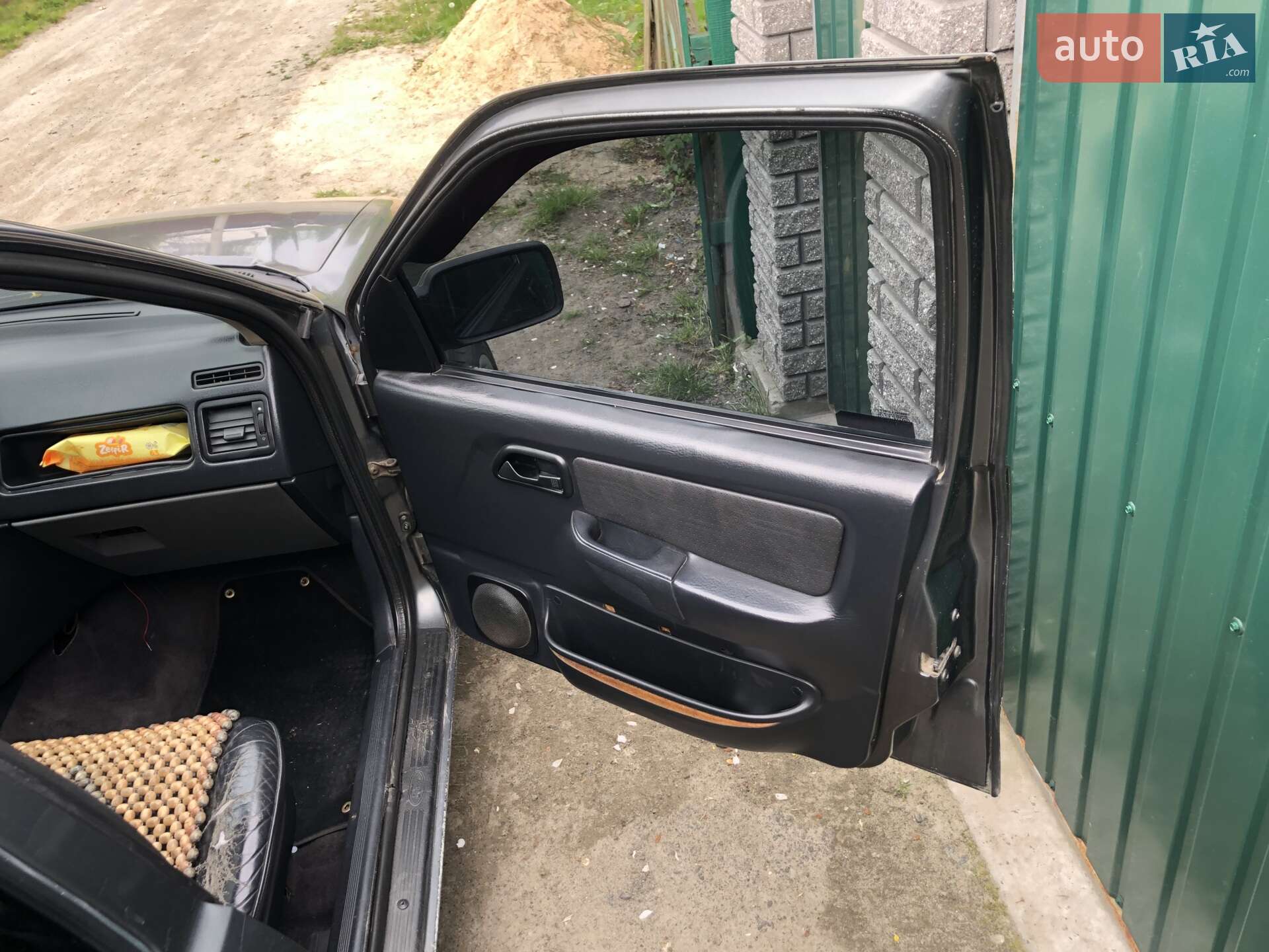 Ford Sierra 1991 VIN WF0FXXGBBFMP21278 фото оголошення 40 з 42