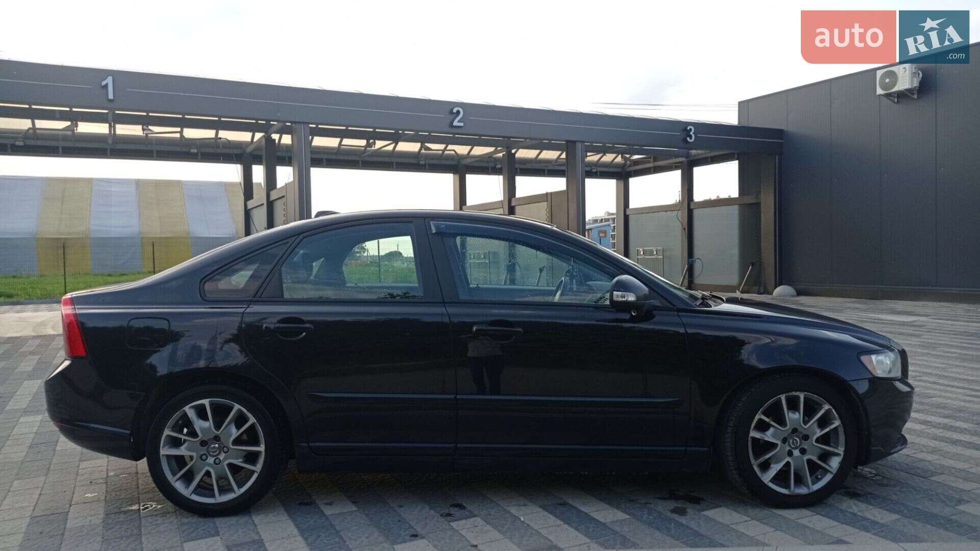 Volvo S40 2011 VIN YV1MS84F1B2548164 фото оголошення 9 з 18