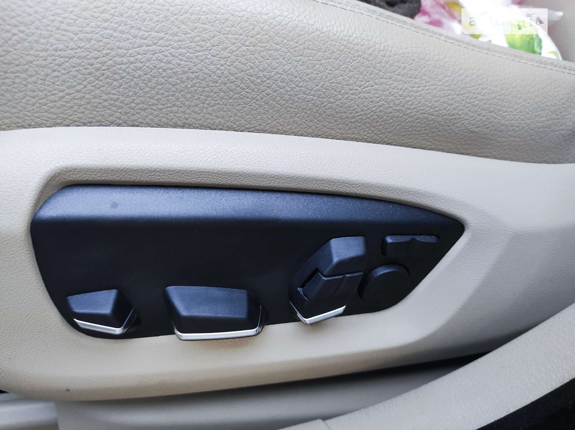 BMW 5 Series 2013 VIN WBA5J91070DZ37357 фото оголошення 27 з 50