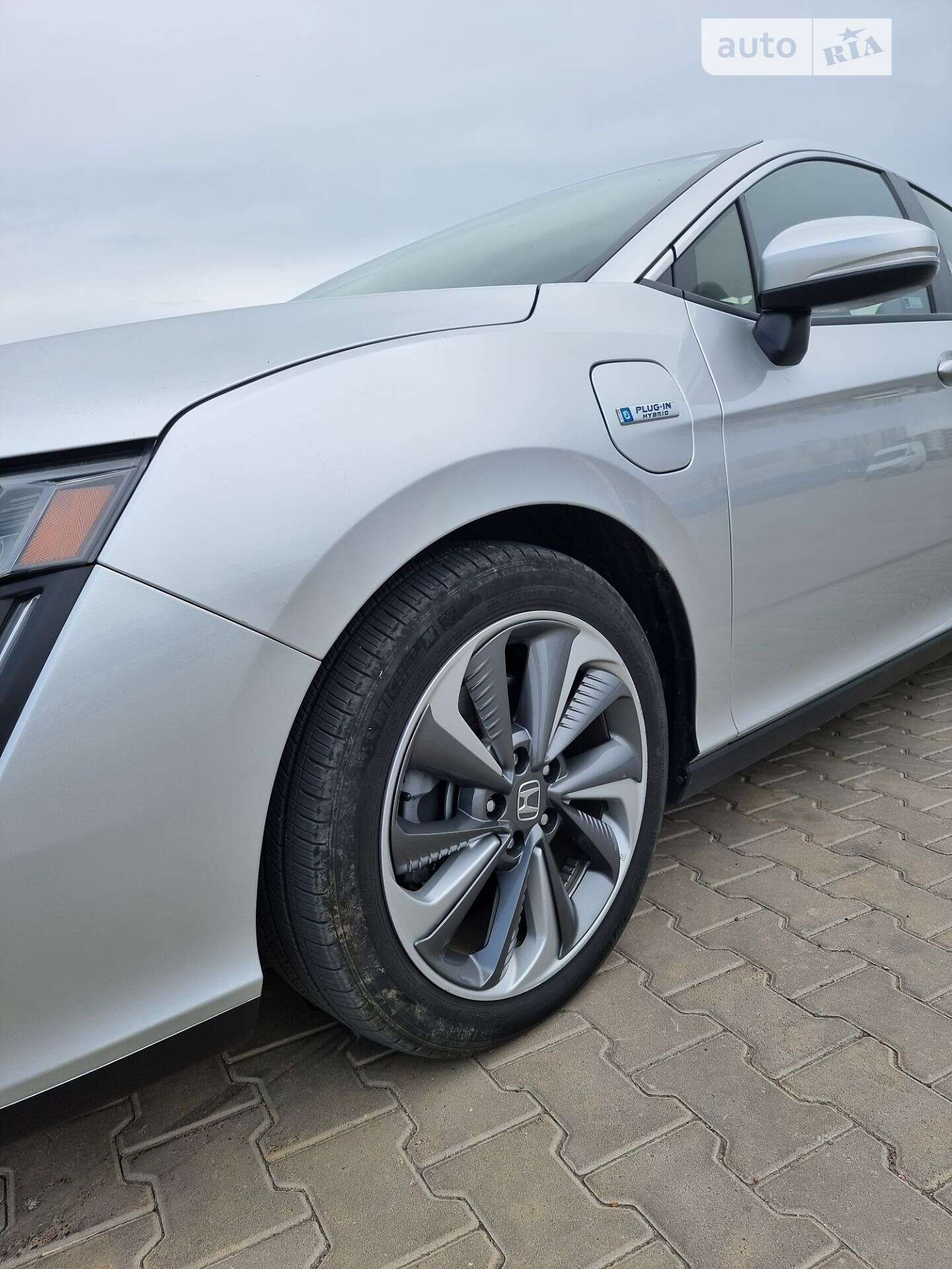 Honda Clarity 2018 VIN JHMZC5F17JC007053 фото оголошення 6 з 20