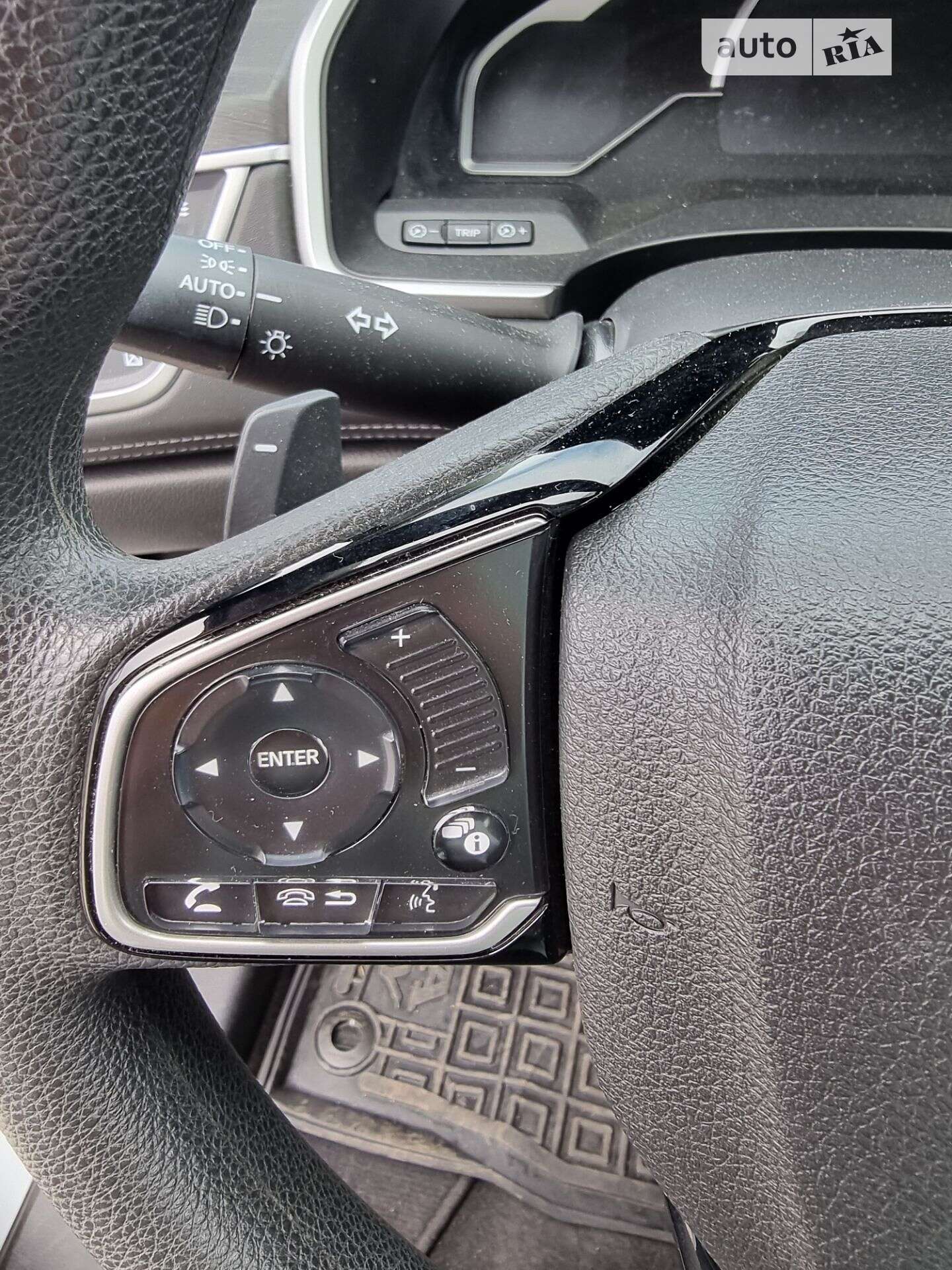 Honda Clarity 2018 VIN JHMZC5F17JC007053 фото оголошення 13 з 20