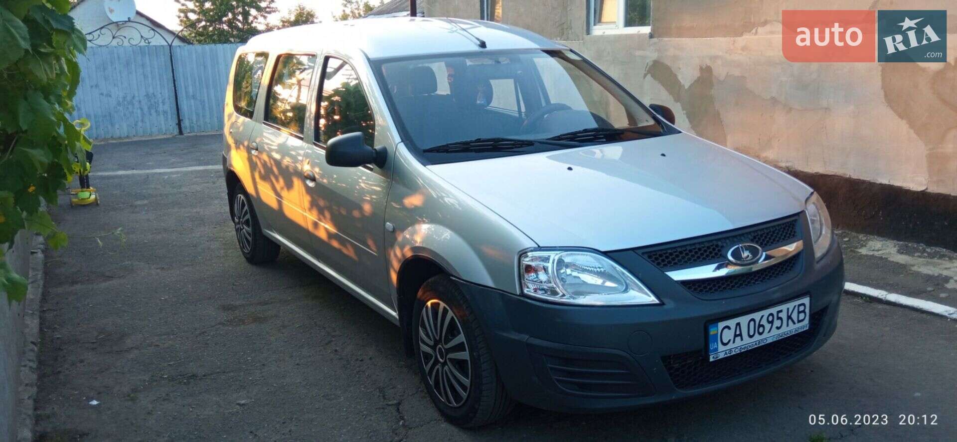 ВАЗ / Lada Largus 2013 VIN XTAKS015LD0737593 фото оголошення 2 з 21