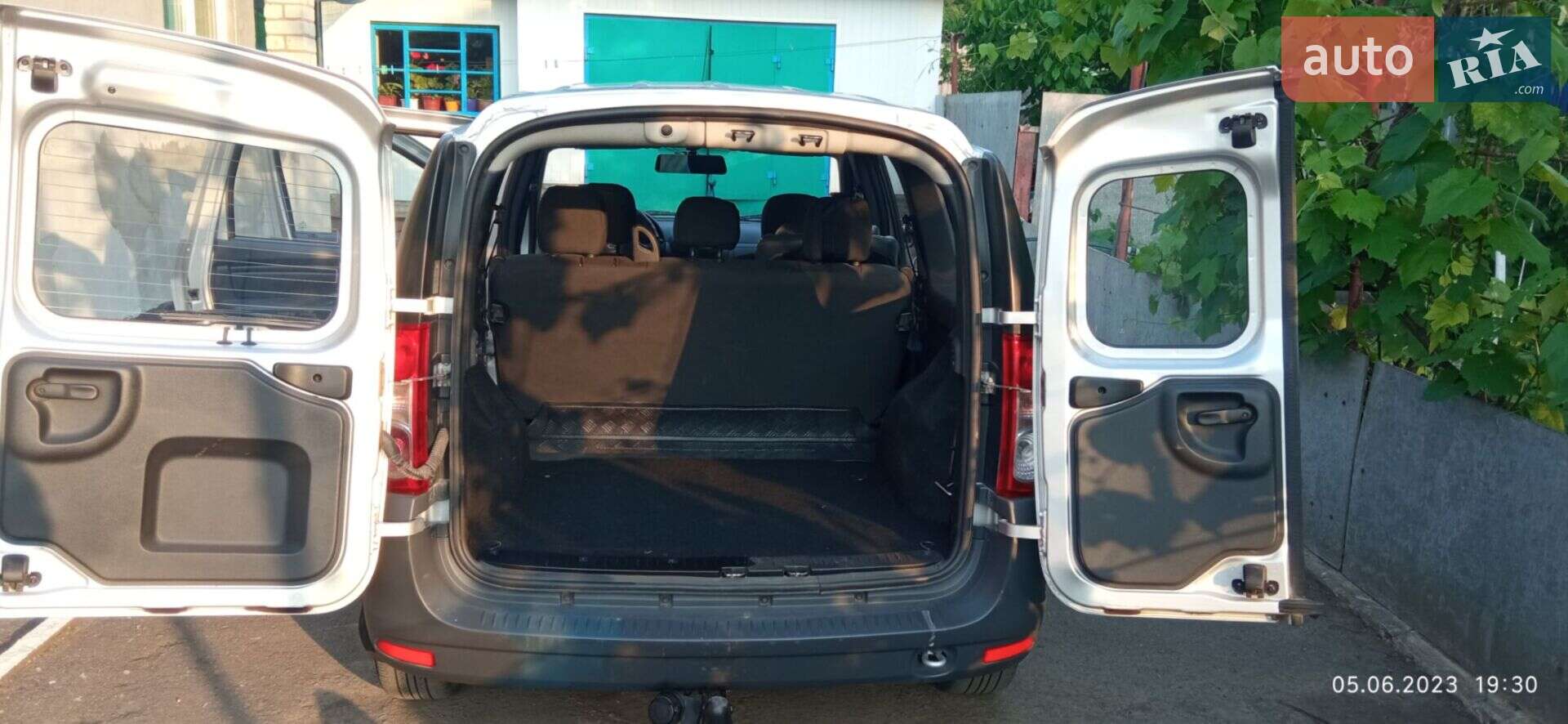 ВАЗ / Lada Largus 2013 VIN XTAKS015LD0737593 фото оголошення 15 з 21