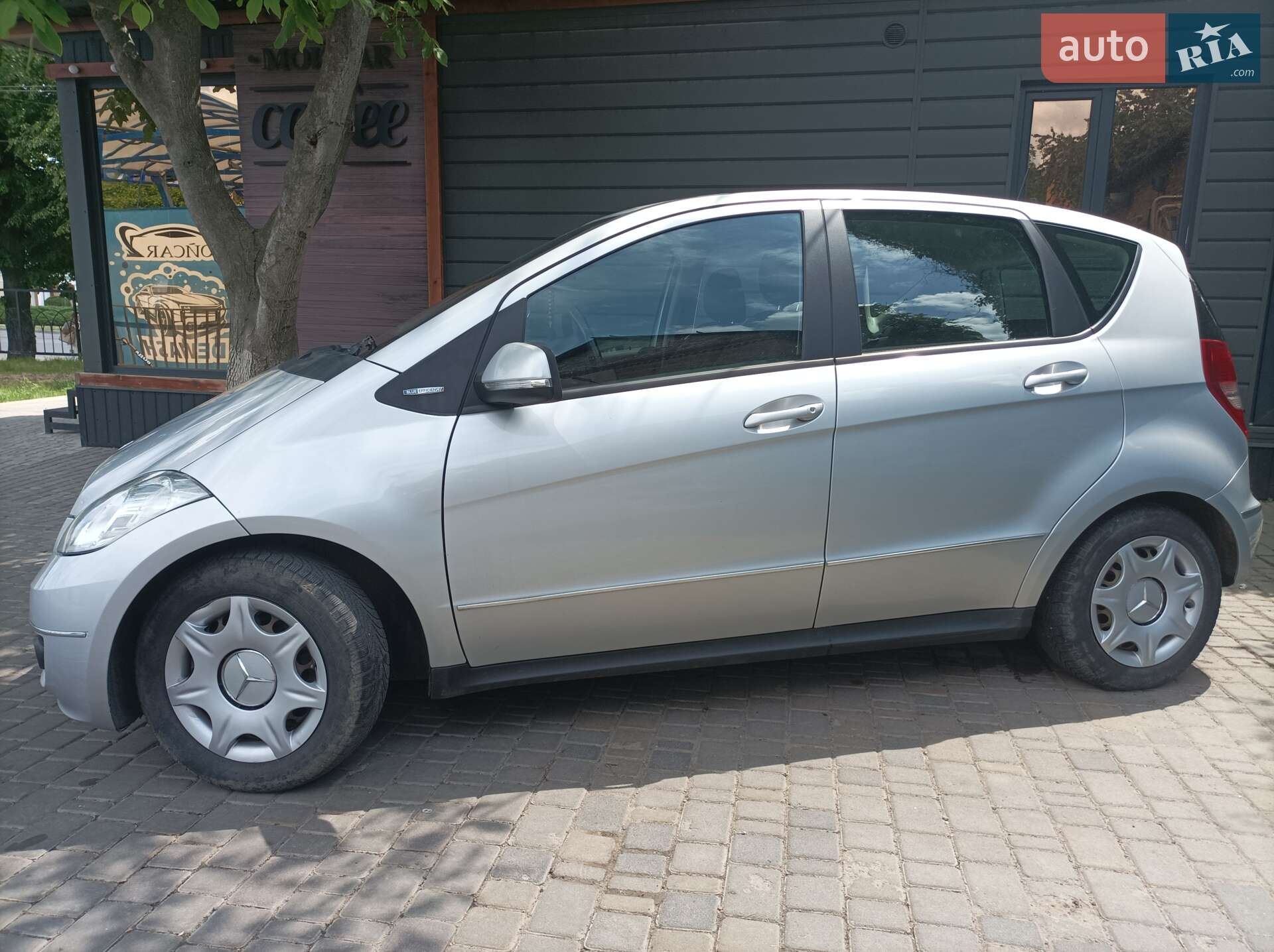 Mercedes-Benz A-Class 2011 VIN WDD1690311J962199 фото оголошення 2 з 13