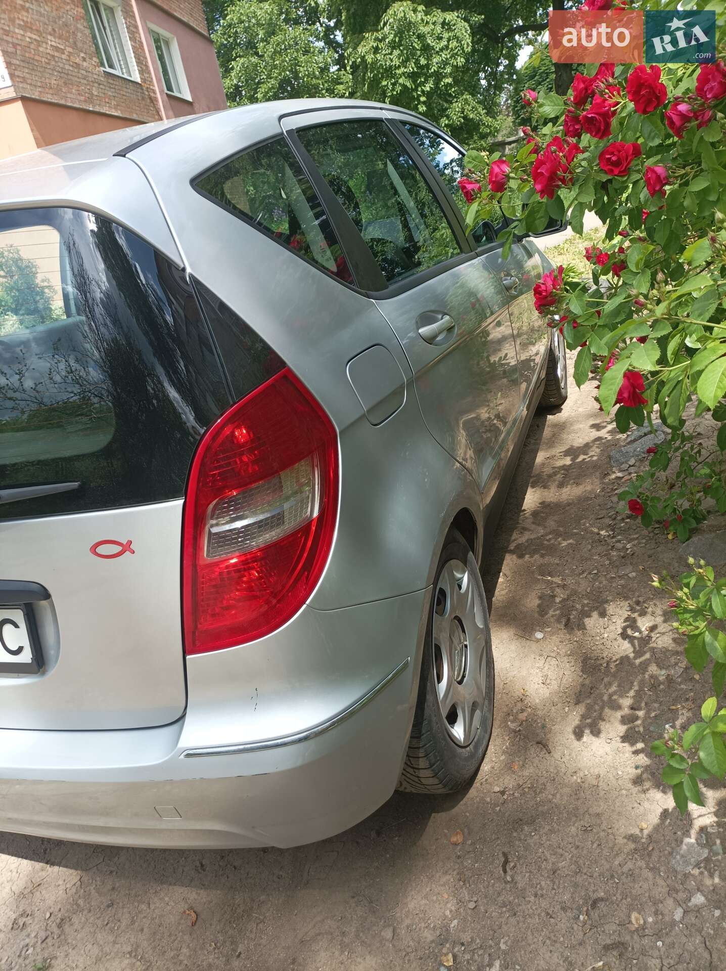 Mercedes-Benz A-Class 2011 VIN WDD1690311J962199 фото оголошення 10 з 13