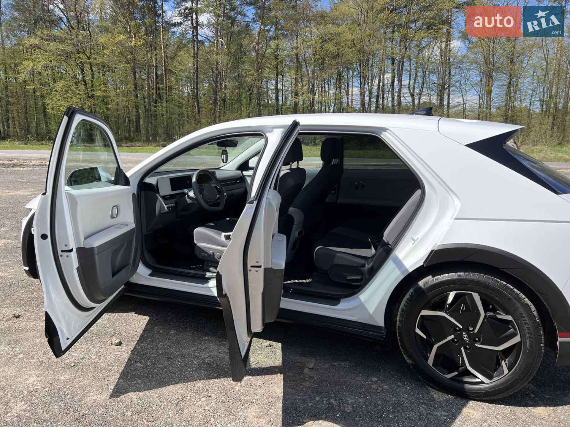 Hyundai Ioniq 5 2021 VIN KM8KN4AE9NU052475 фото оголошення 3 з 6