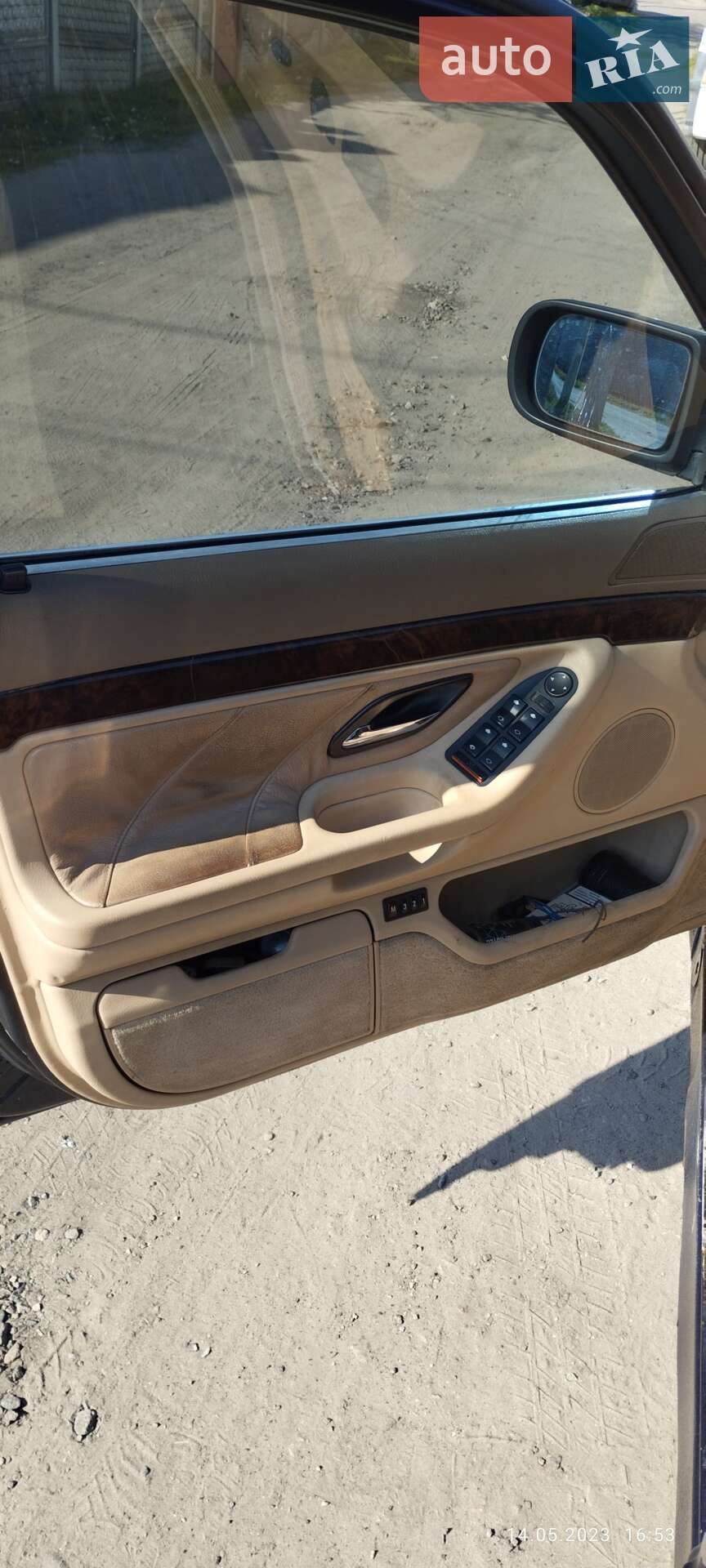 BMW 7 Series 1995 VIN WBAGF110X0DF38022 фото оголошення 2 з 4