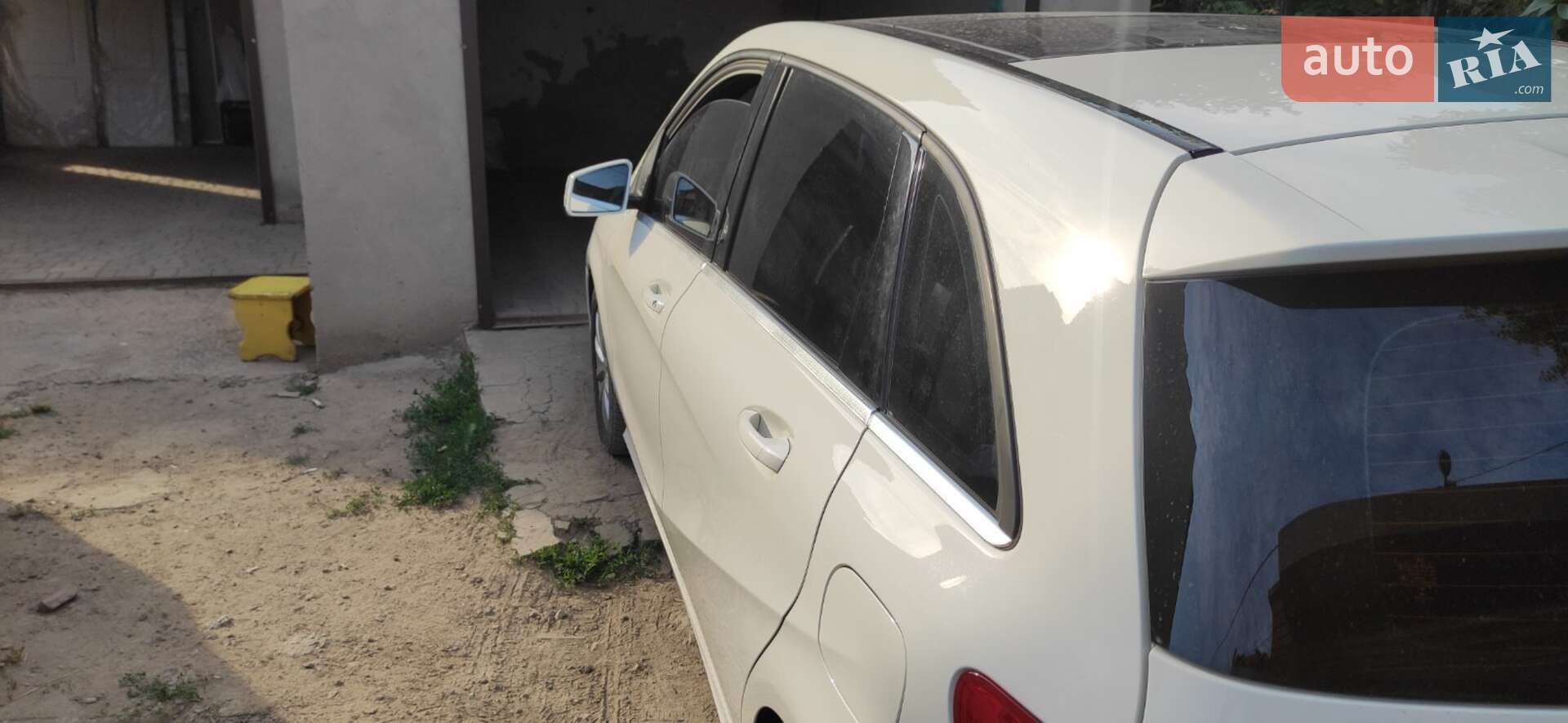 Mercedes-Benz B-Class 2014 VIN WDDMH0BB6FN100727 фото оголошення 7 з 14