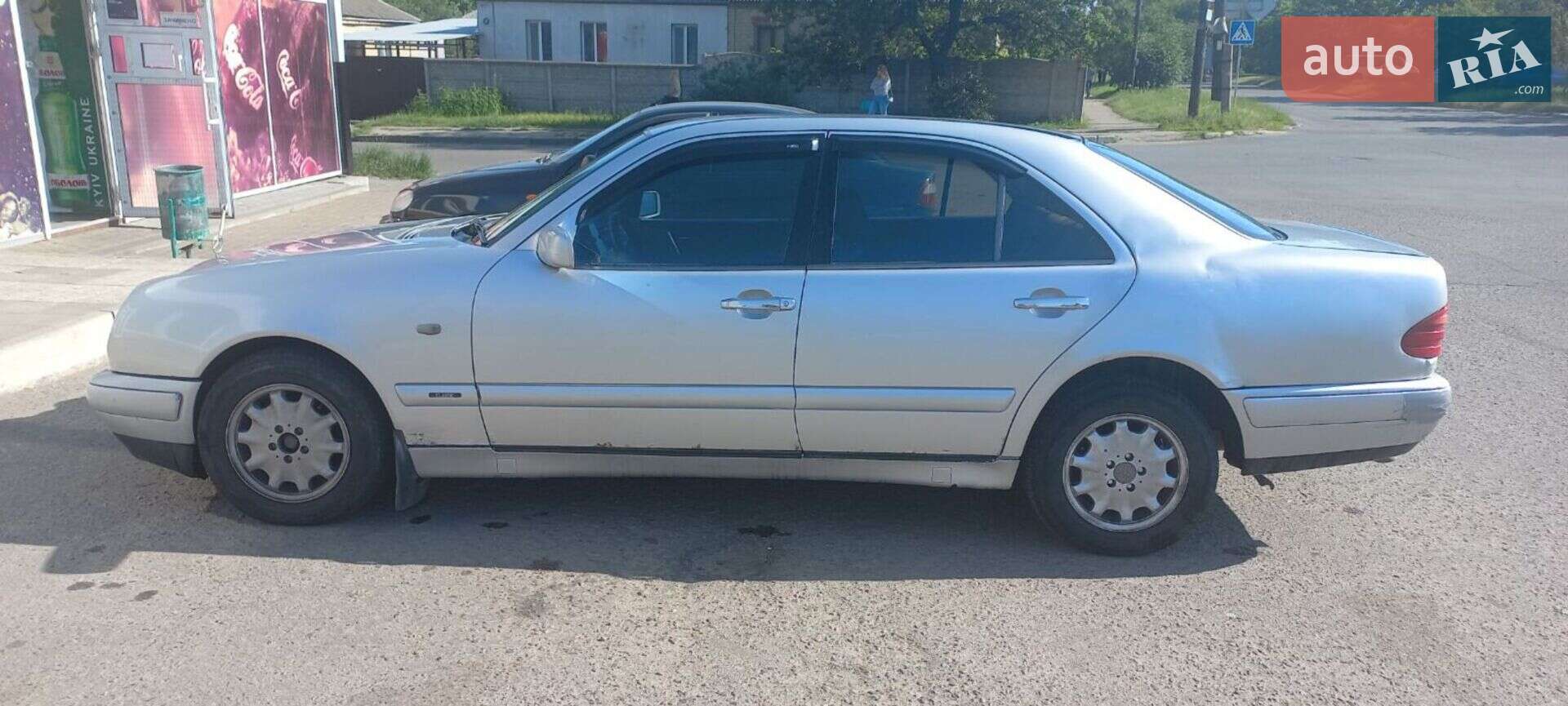 Mercedes-Benz E-Class 1999 VIN WDB2100351A801037 фото оголошення 4 з 9