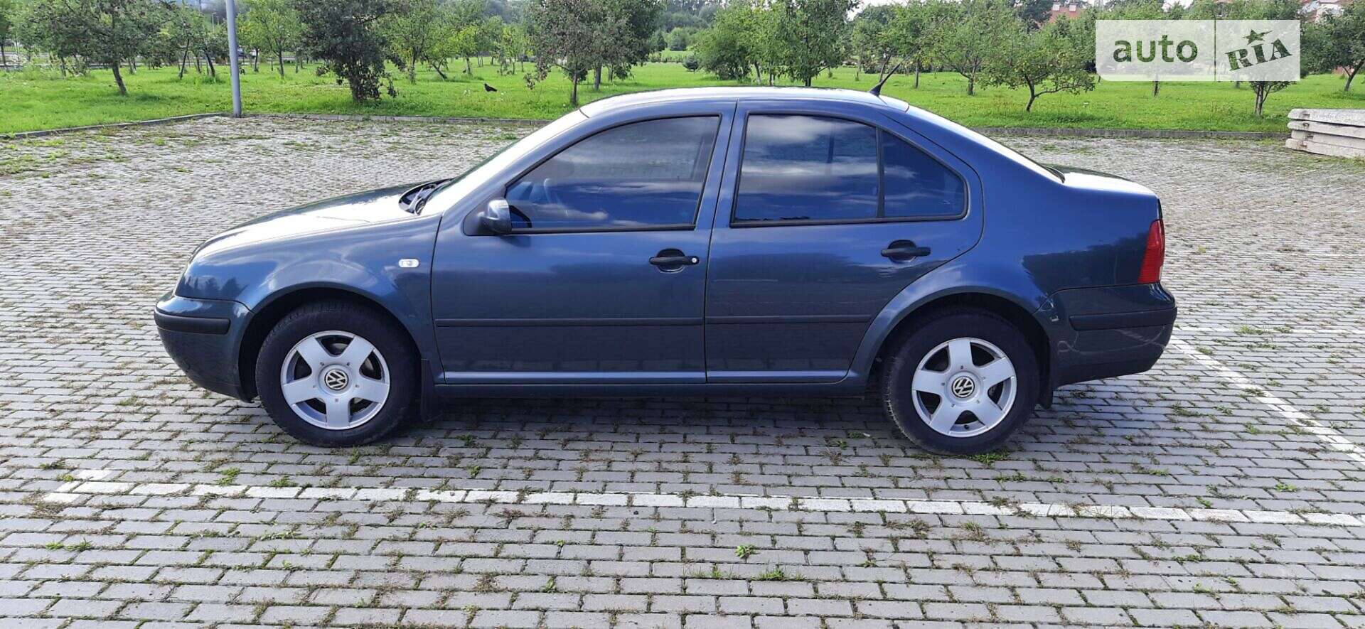 Volkswagen Bora 2000 VIN WVWZZZ1JZYW679310 фото оголошення 2 з 6