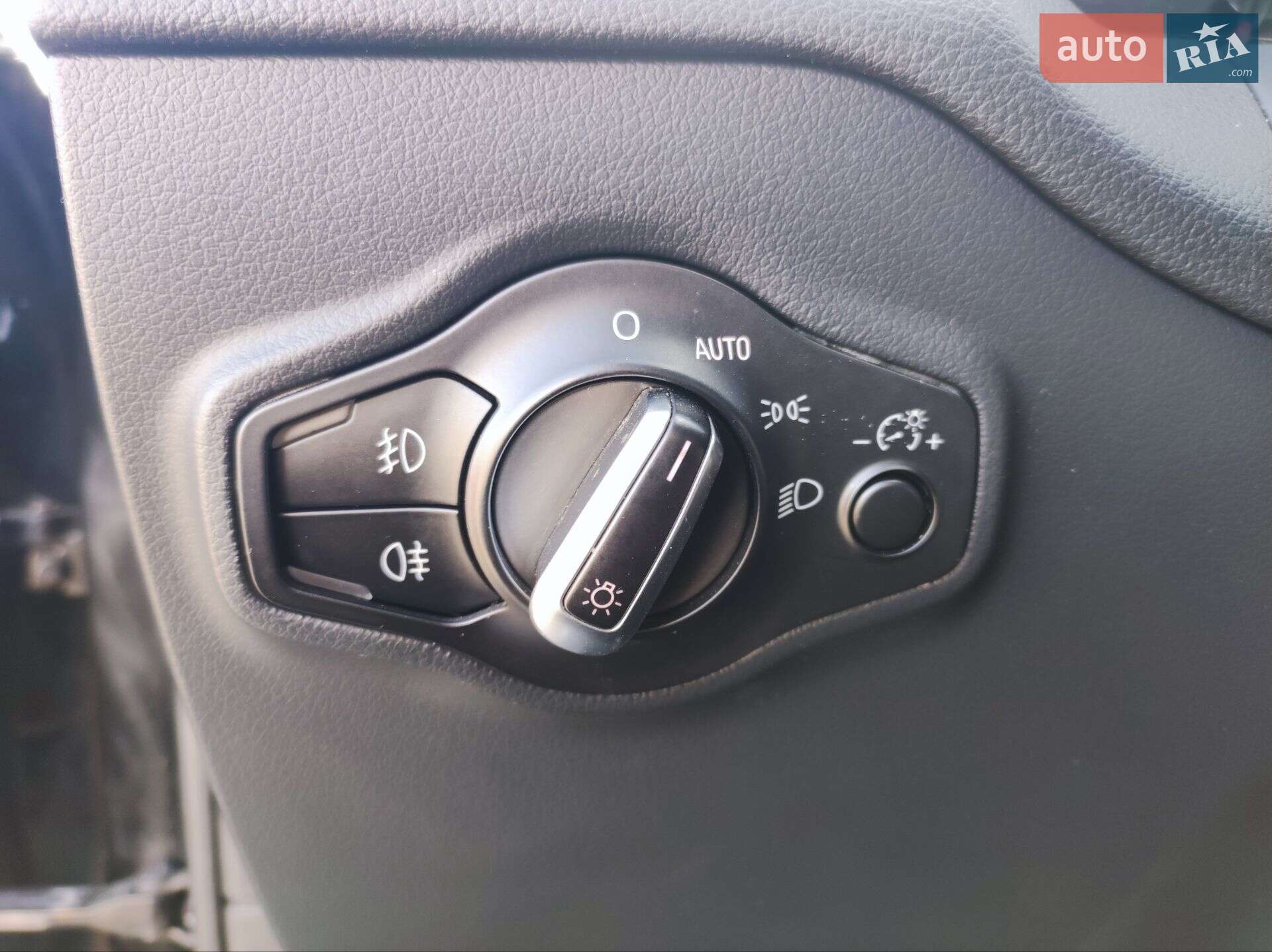 Audi Q5 2012 VIN WA1LFAFP1CA128083 фото оголошення 34 з 46