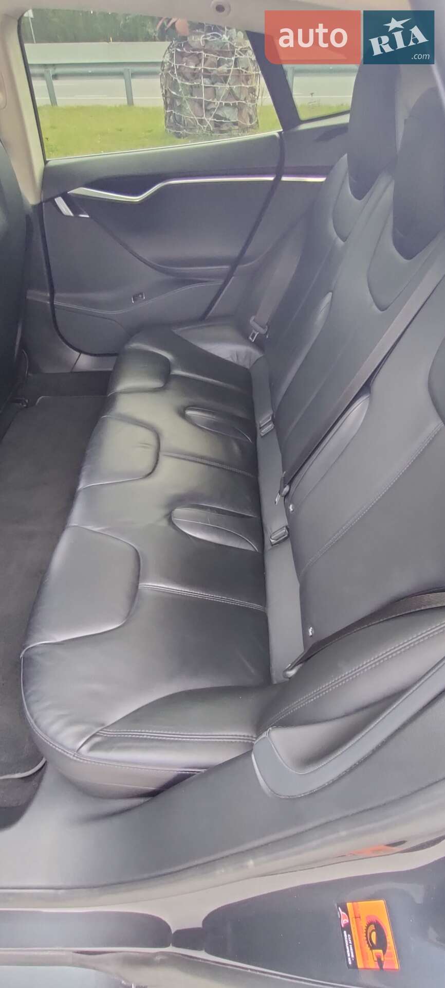 Tesla Model S 2015 VIN 5YJSA1S25FF095725 фото оголошення 5 з 8