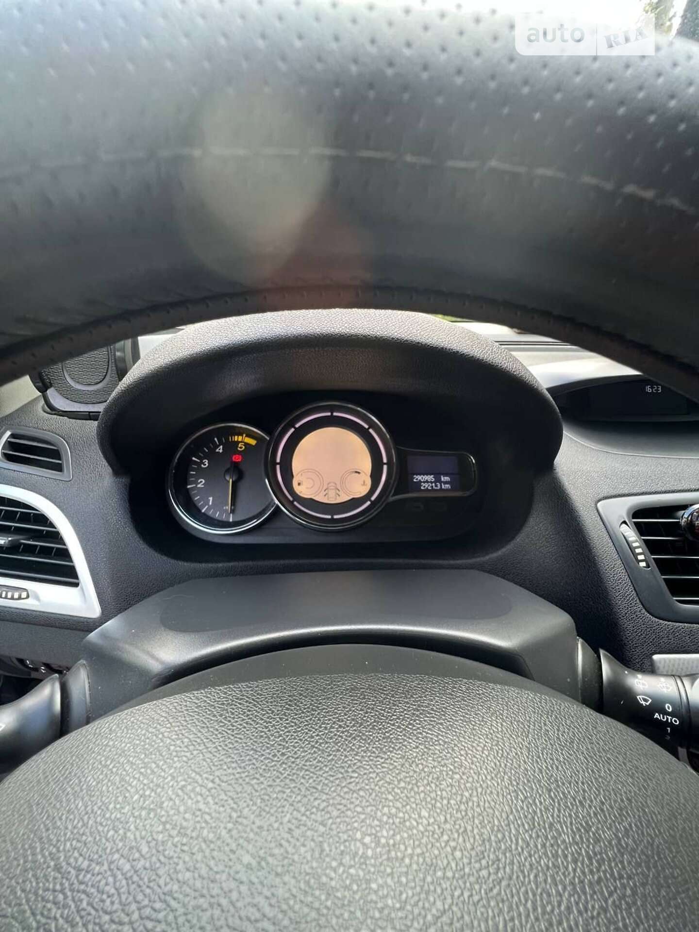 Renault Megane 2010 VIN VF1KZ1S0643066893 фото оголошення 27 з 47