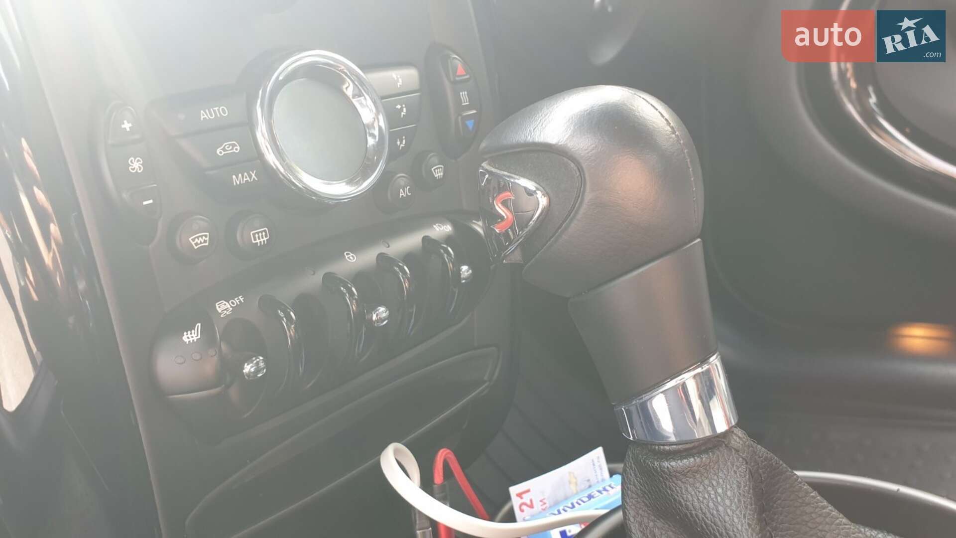 MINI Countryman 2015 VIN WMWZC51030WP12717 фото оголошення 13 з 15