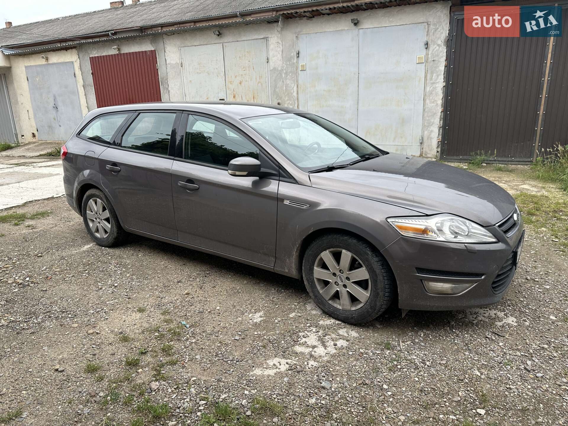 Ford Mondeo 2011 VIN WF0GXXGBBGBY41795 фото оголошення 2 з 8