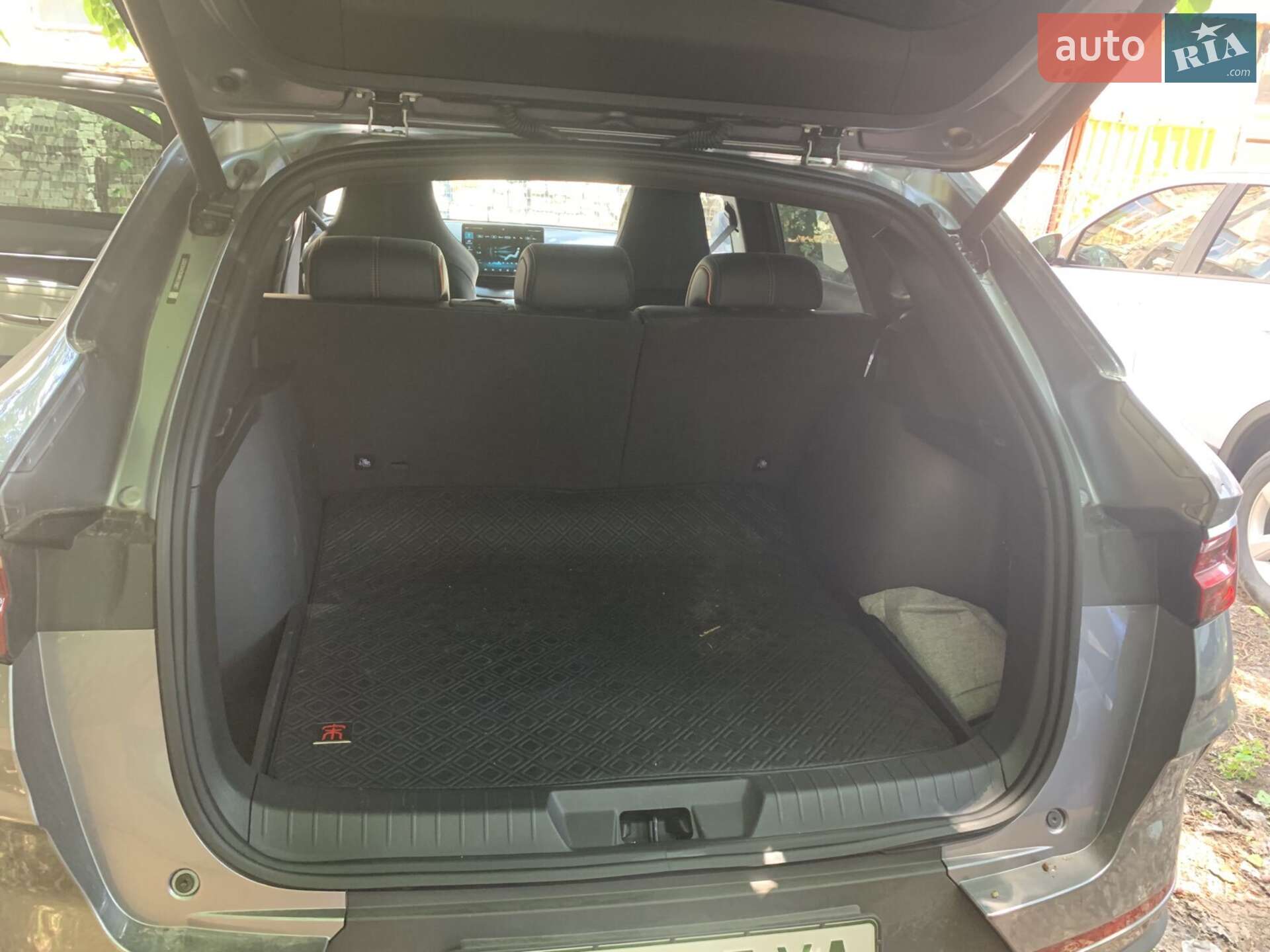 BYD Song Plus 2021 VIN LGXCE4CB2M0159887 фото оголошення 25 з 28