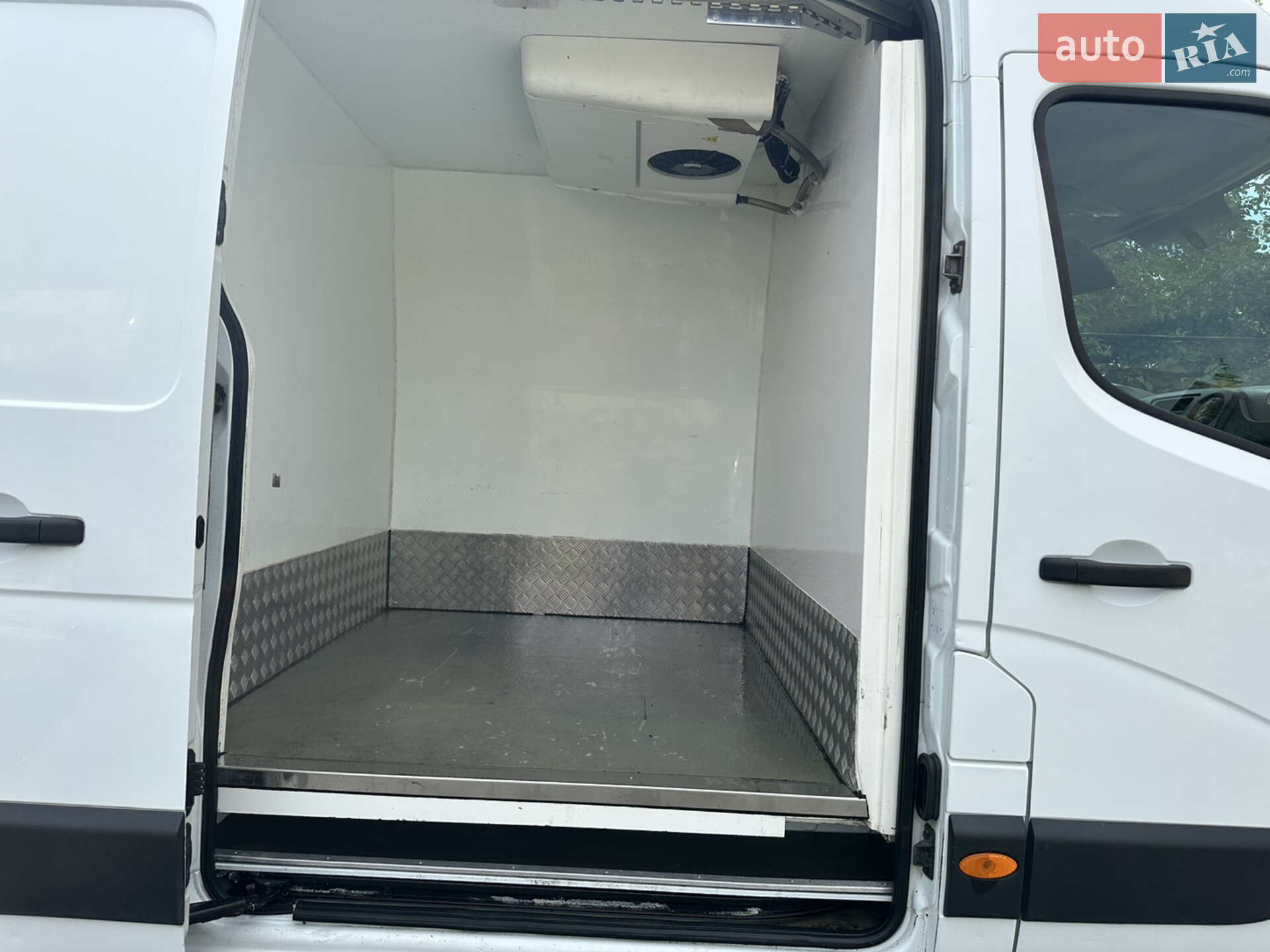 Renault Master 2015 VIN VF1MAF62J53224099 фото оголошення 4 з 9