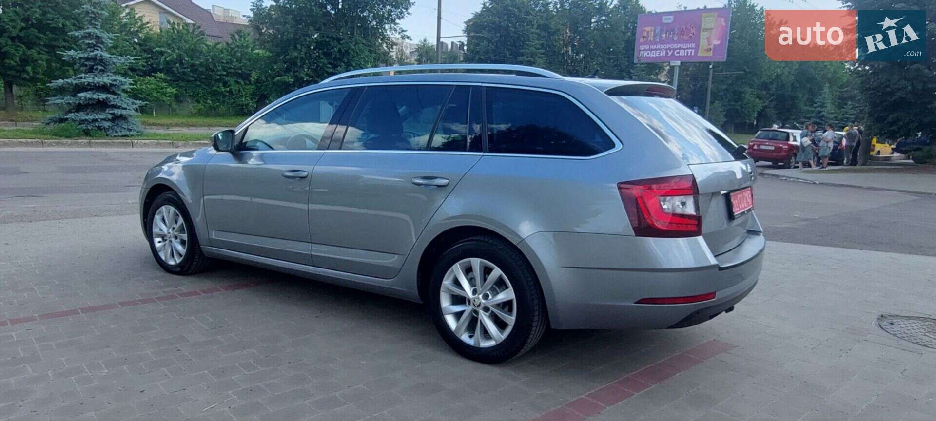 Skoda Octavia 2018 VIN TMBJG7NE3K0027578 фото оголошення 6 з 21