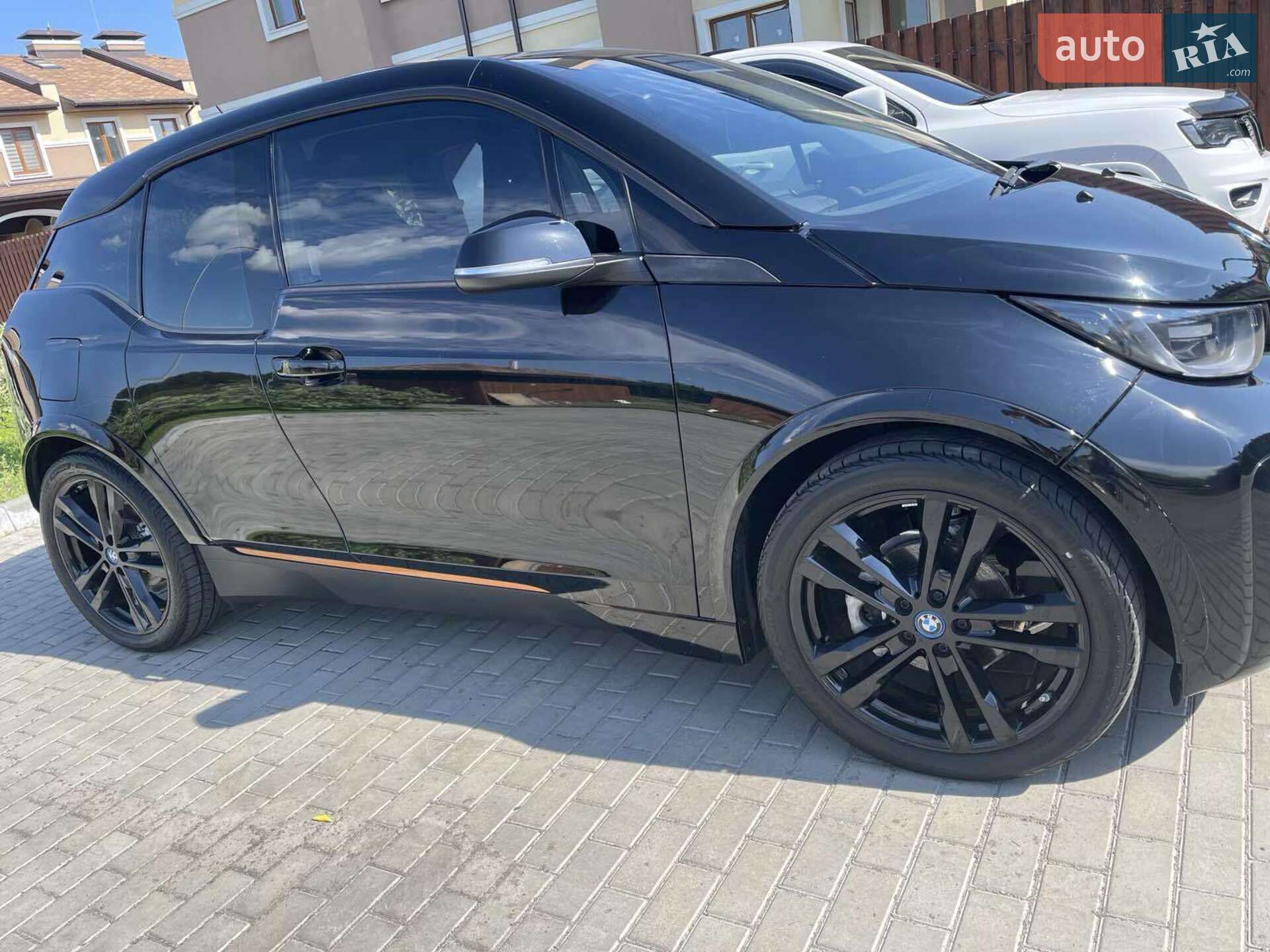 BMW I3 2020 VIN WBY8P6C06L7F80655 фото оголошення 3 з 10