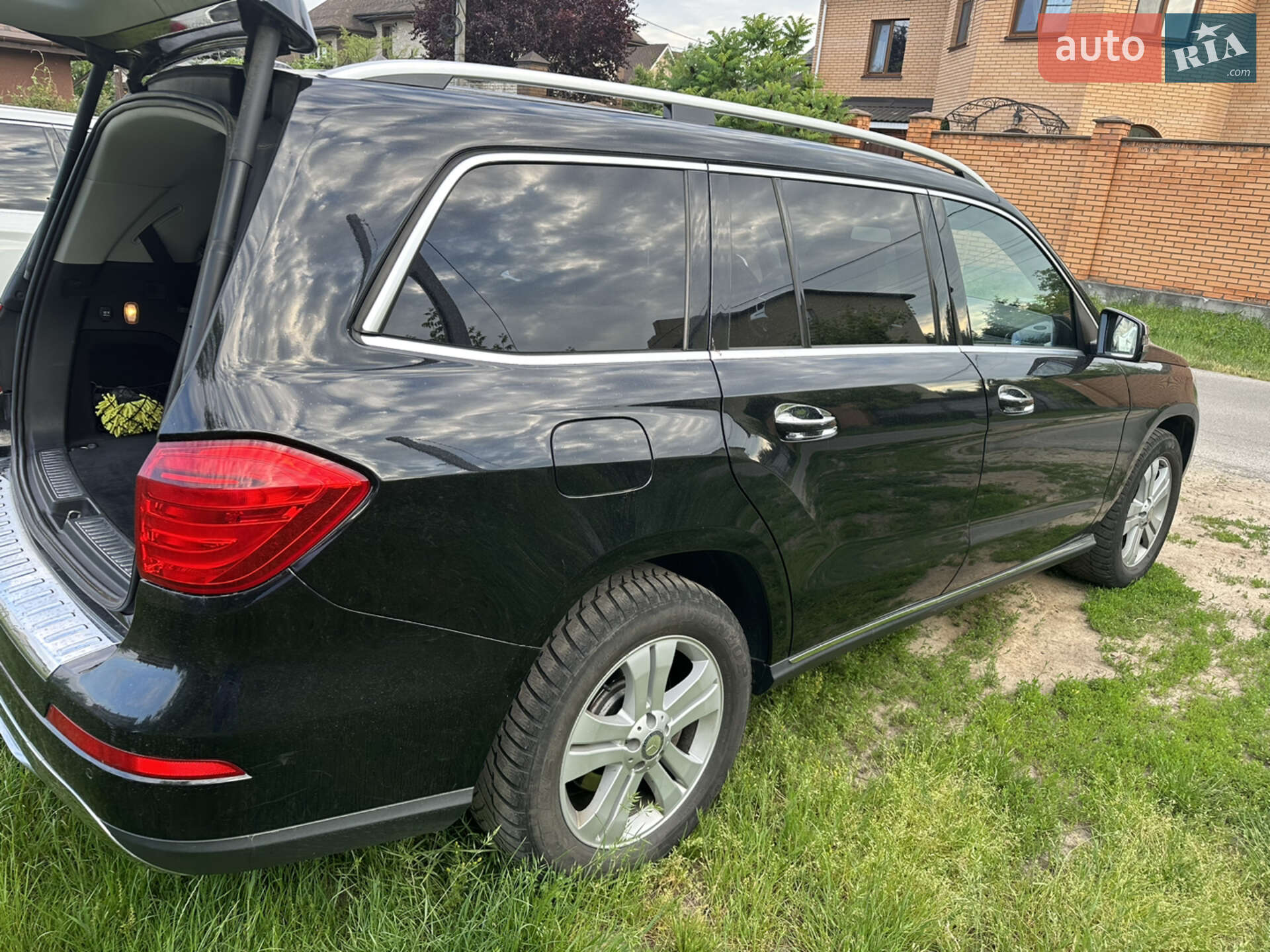Mercedes-Benz GL-Class 2013 VIN 4JGDF7CE8EA340154 фото оголошення 10 з 17