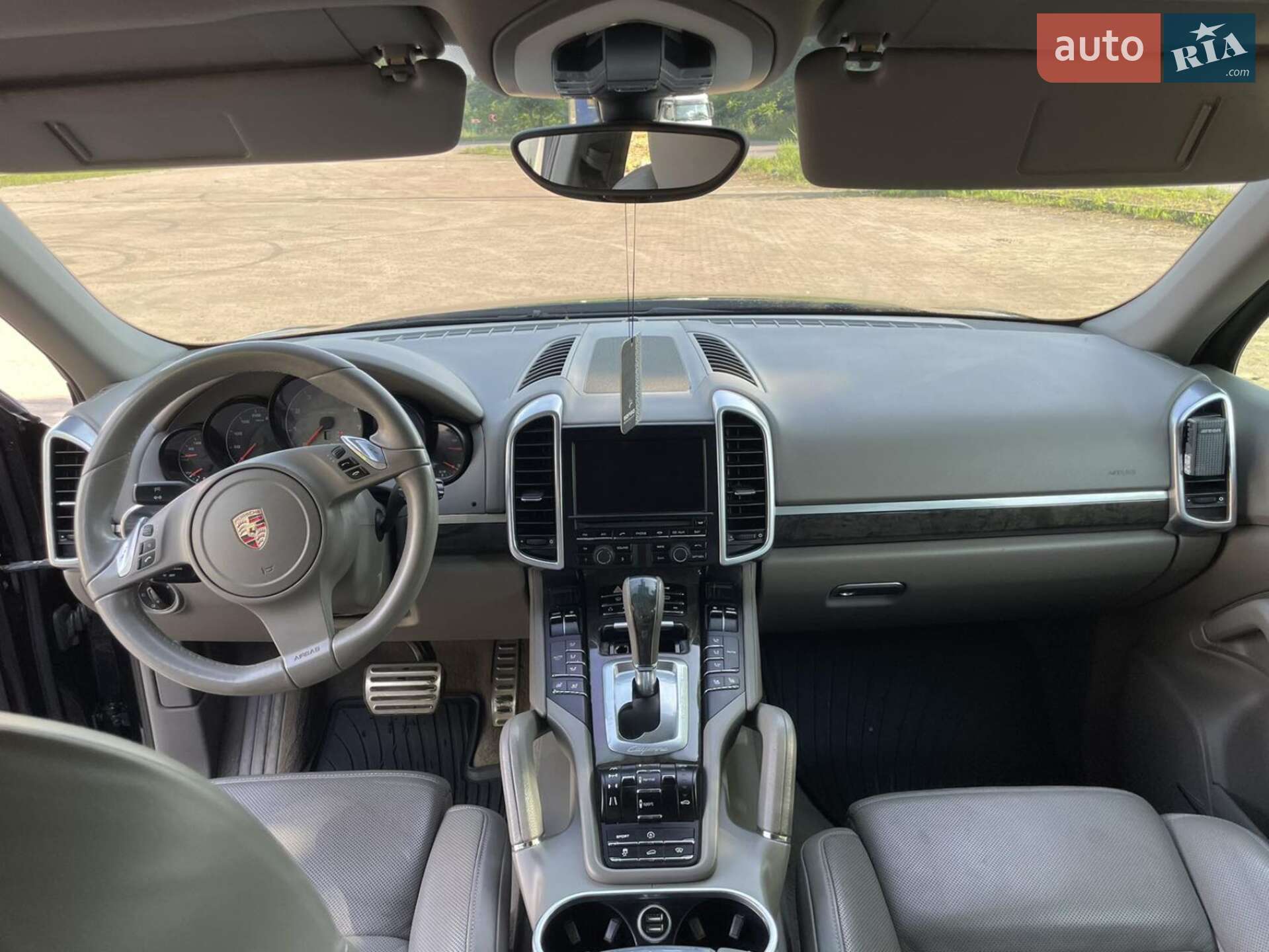 Porsche Cayenne 2010 VIN WP1ZZZ92ZBLA48270 фото оголошення 12 з 12