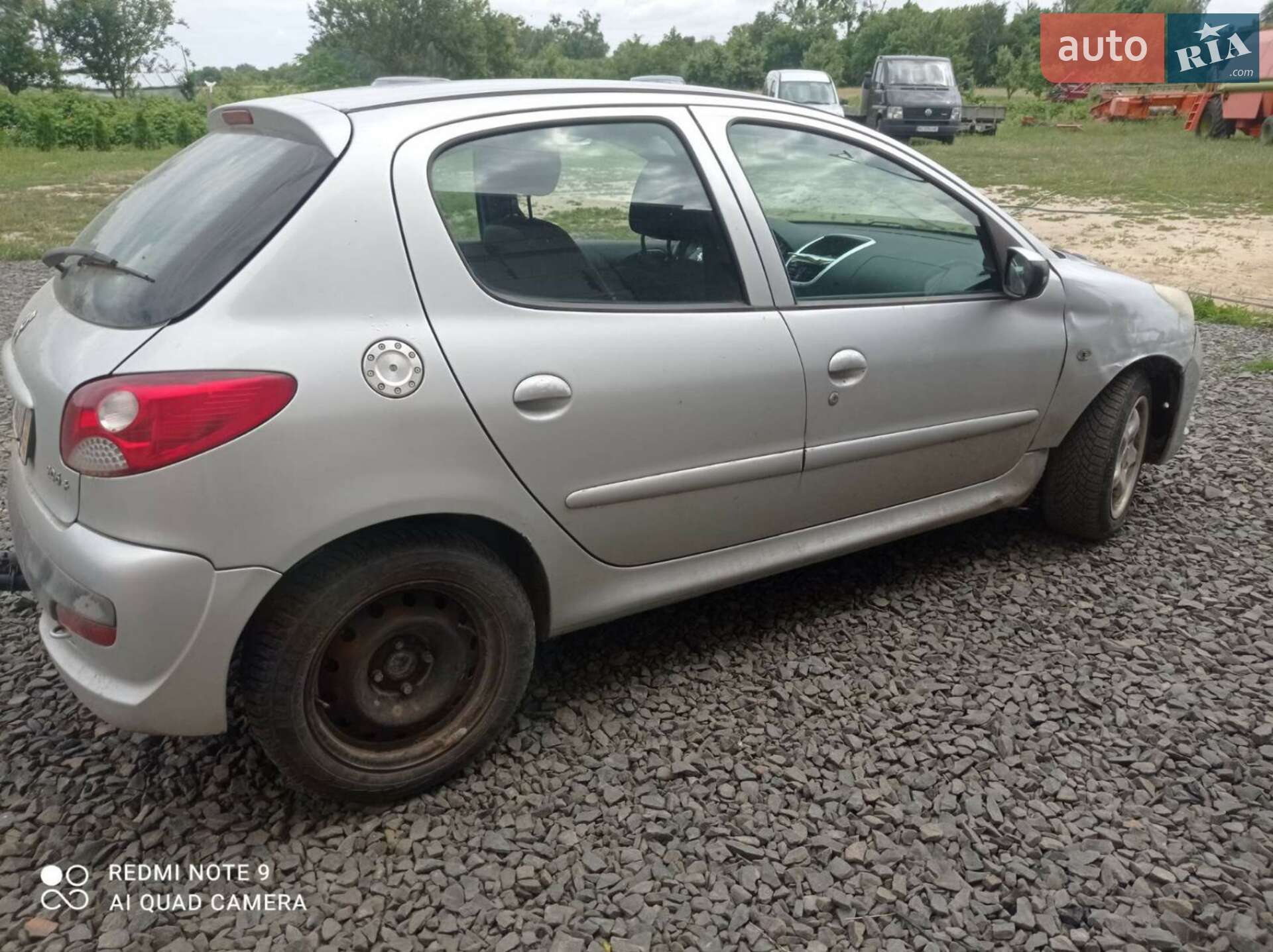 Peugeot 206 2009 VIN VF32M8HZA9Y014696 фото оголошення 3 з 6
