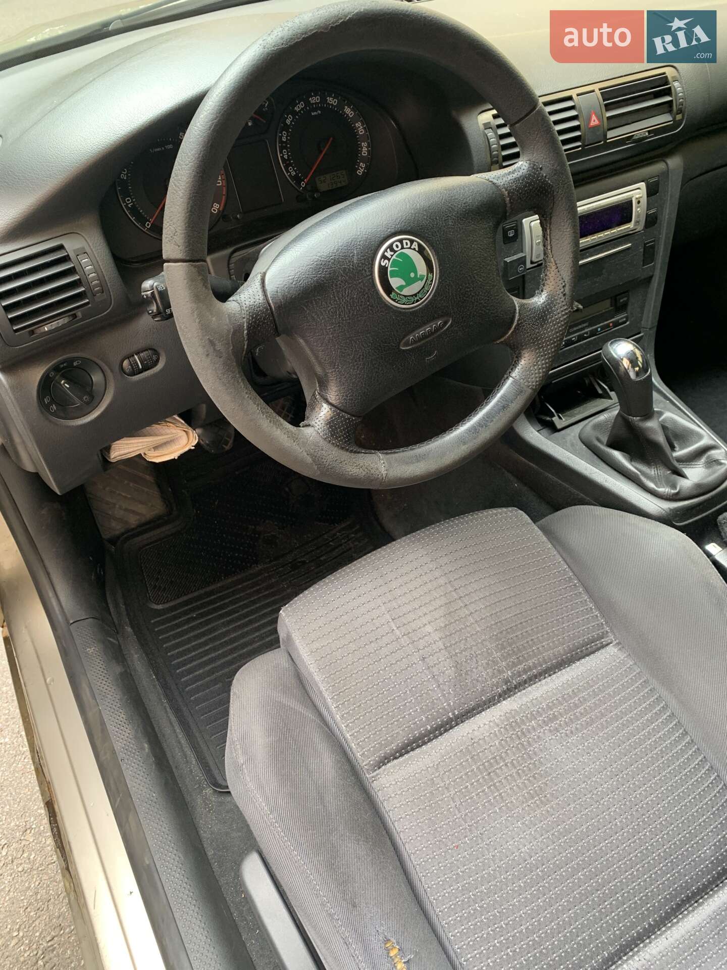 Skoda Superb 2005 VIN TMBDL23U56B046472 фото оголошення 3 з 4