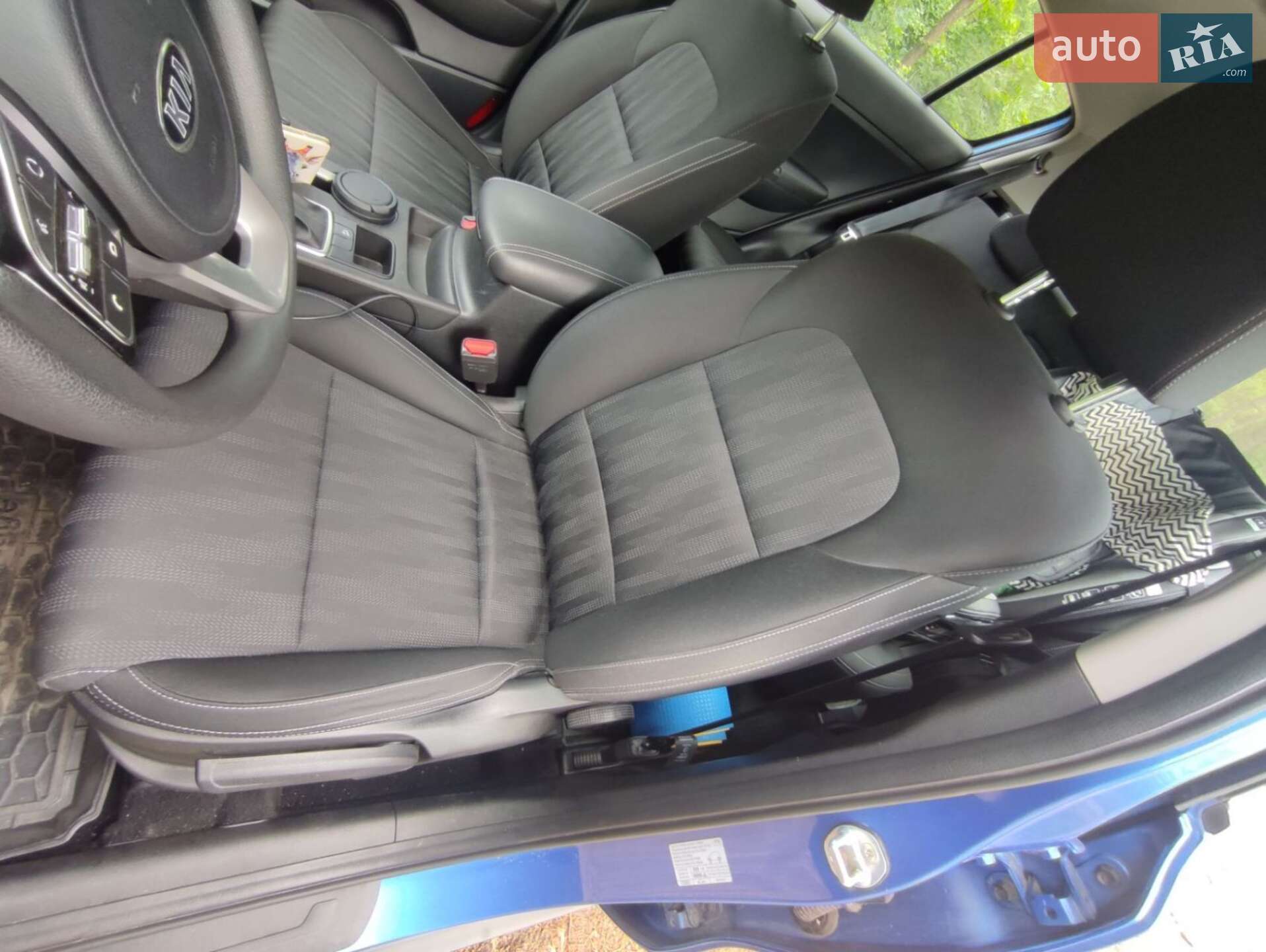 Kia Sportage 2019 VIN U5YPG814BLL777035 фото оголошення 8 з 17