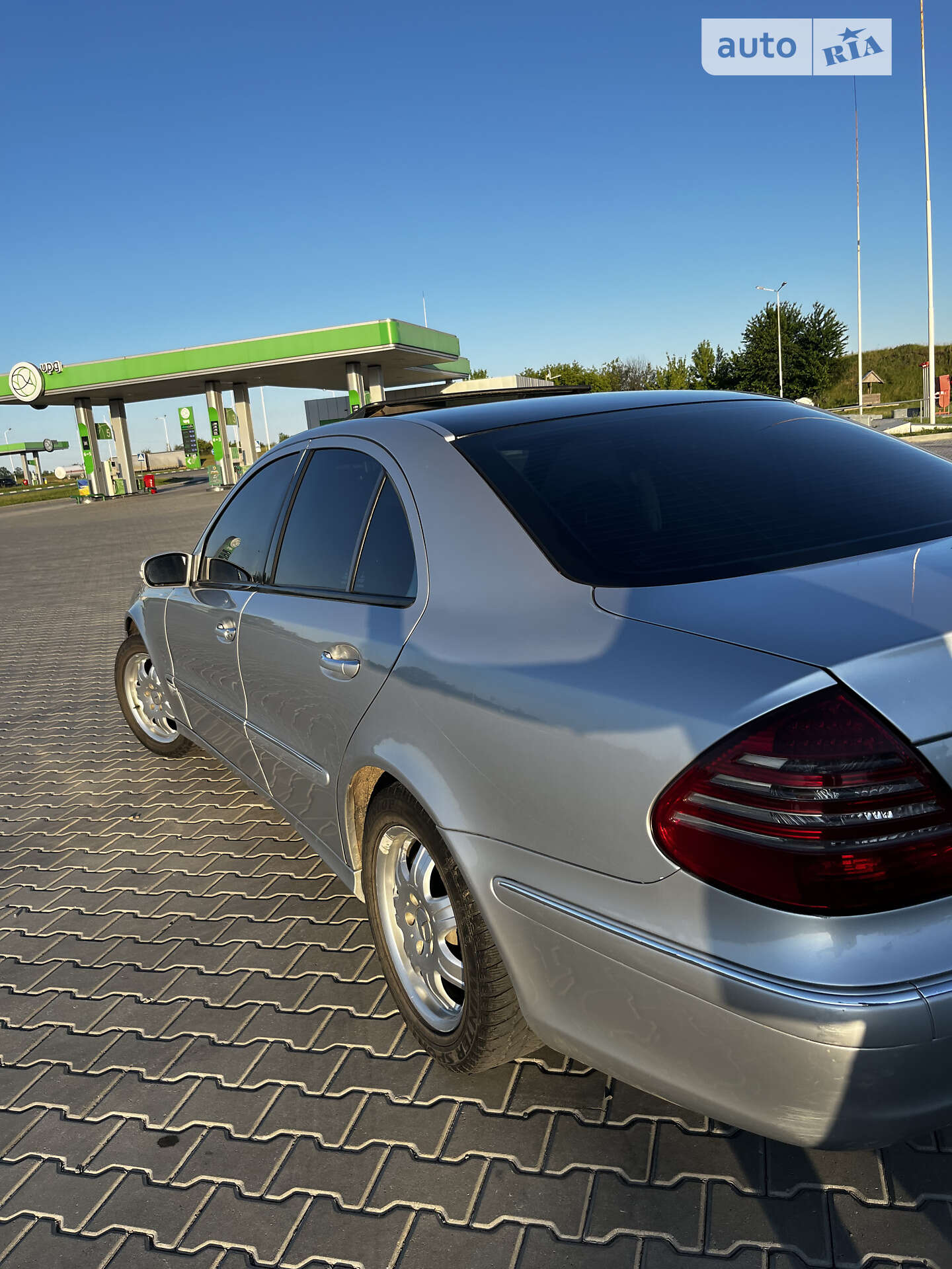 Mercedes-Benz E-Class 2004 VIN WDB2110261A673256 фото оголошення 7 з 20