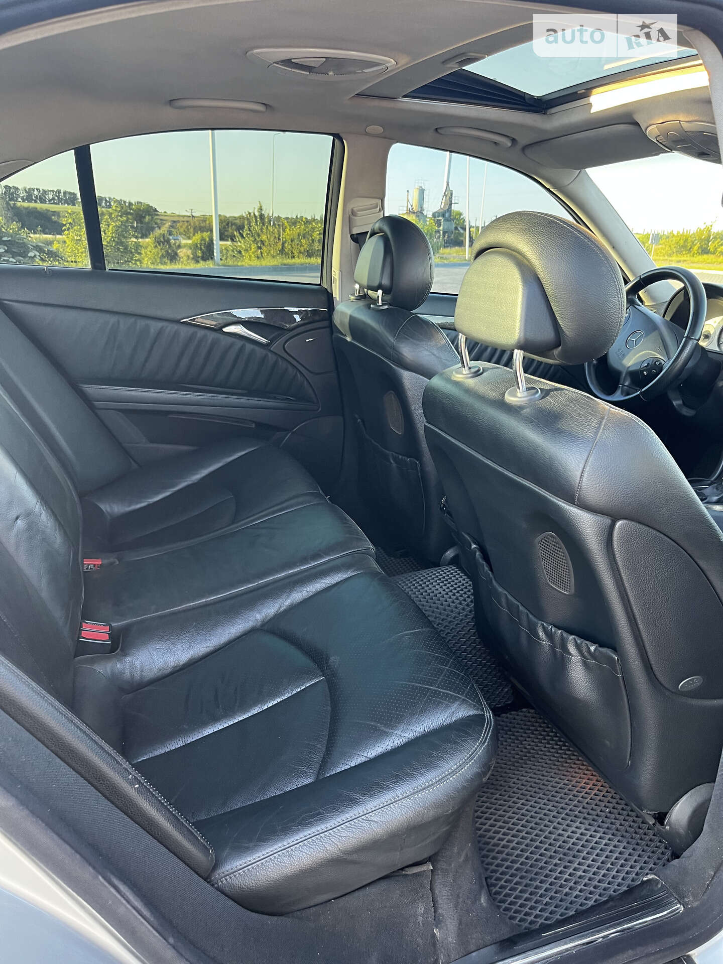Mercedes-Benz E-Class 2004 VIN WDB2110261A673256 фото оголошення 13 з 20