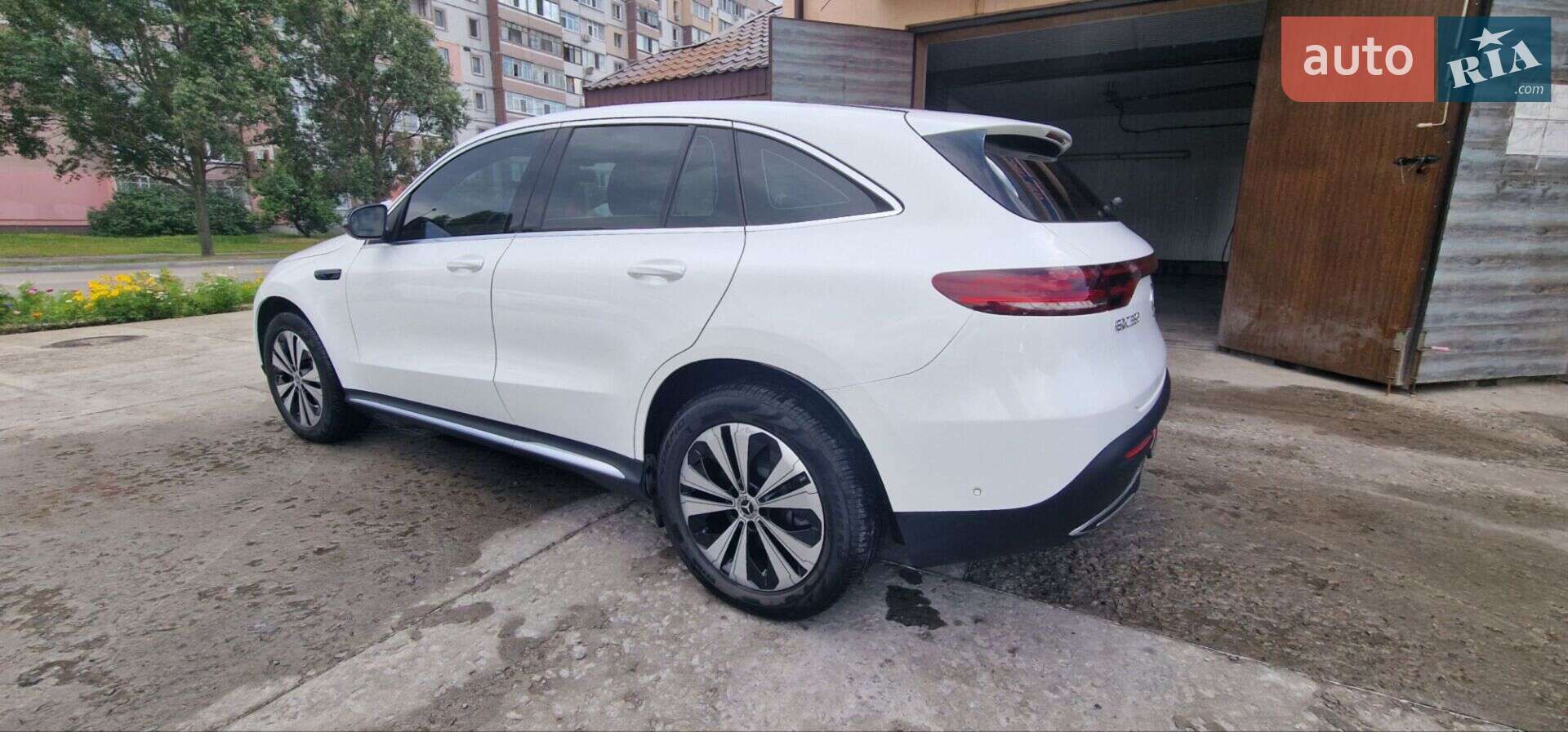 Mercedes-Benz EQC 2020 VIN LE48P9BB6ML023346 фото оголошення 4 з 21