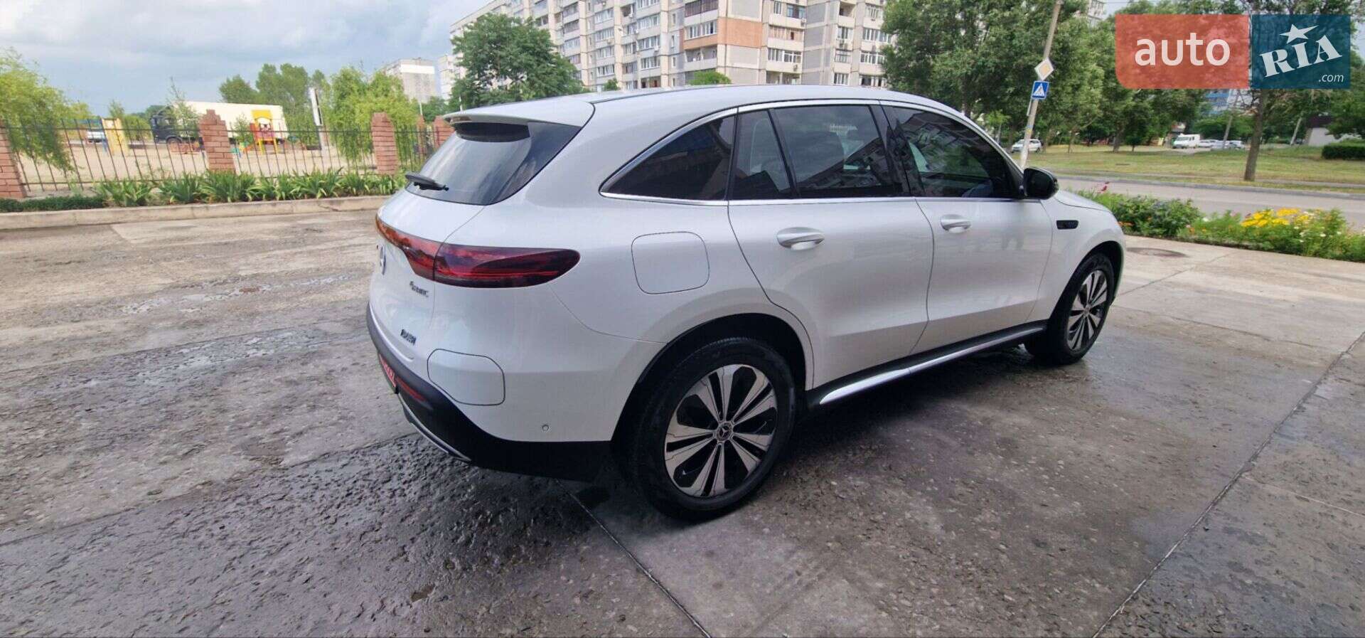 Mercedes-Benz EQC 2020 VIN LE48P9BB6ML023346 фото оголошення 7 з 21