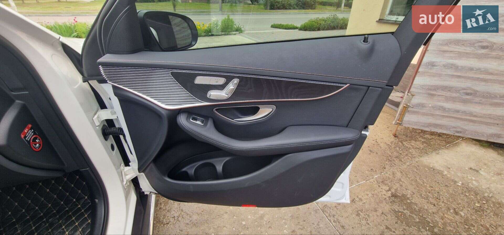Mercedes-Benz EQC 2020 VIN LE48P9BB6ML023346 фото оголошення 10 з 21
