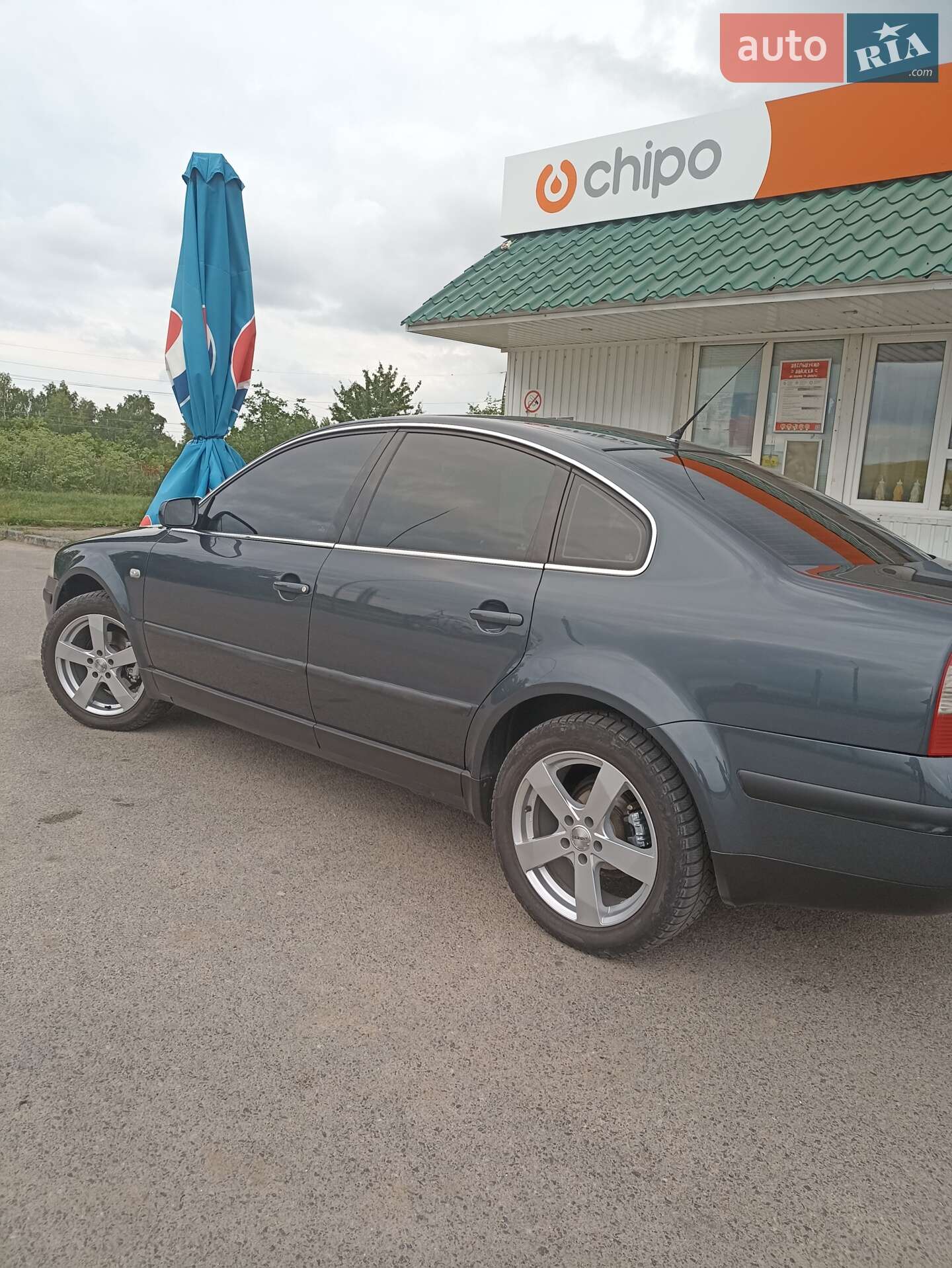 Volkswagen Passat 2001 VIN WVWZZZ3BZ2P180499 фото оголошення 2 з 5